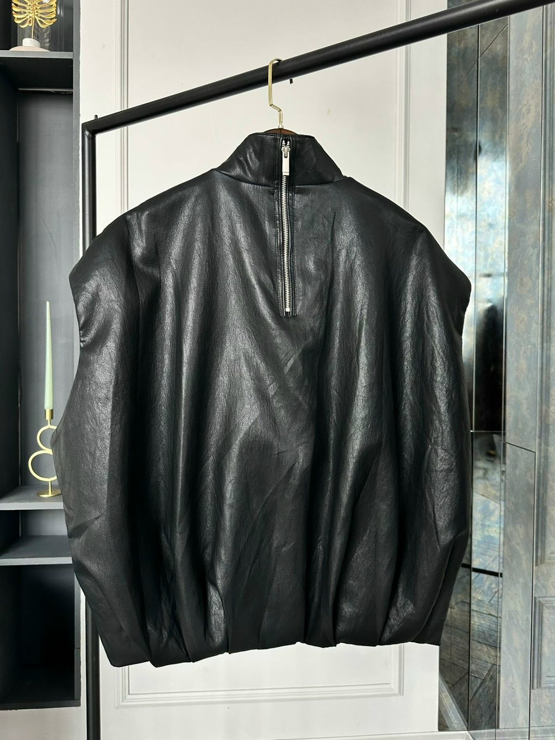 кожаная куртка,кожаный жилет,комбинированная куртка,куртки из экокожи,стильные куртки