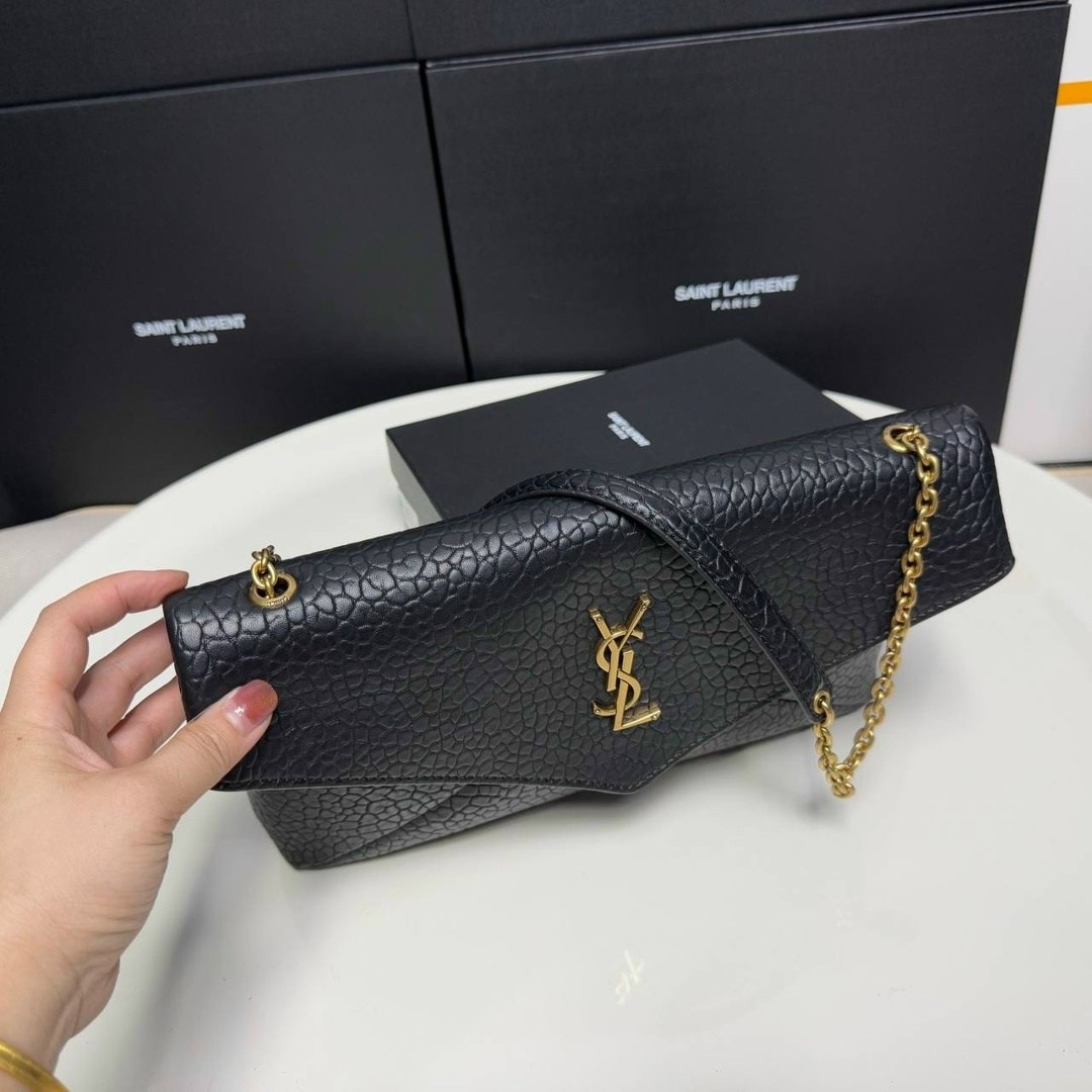 yves saint laurent сумка,клатч saint laurent,женский графитовый клатч на цепочке saint laurent,графитовый клатч cassandre saint laurent matelasse,клатч