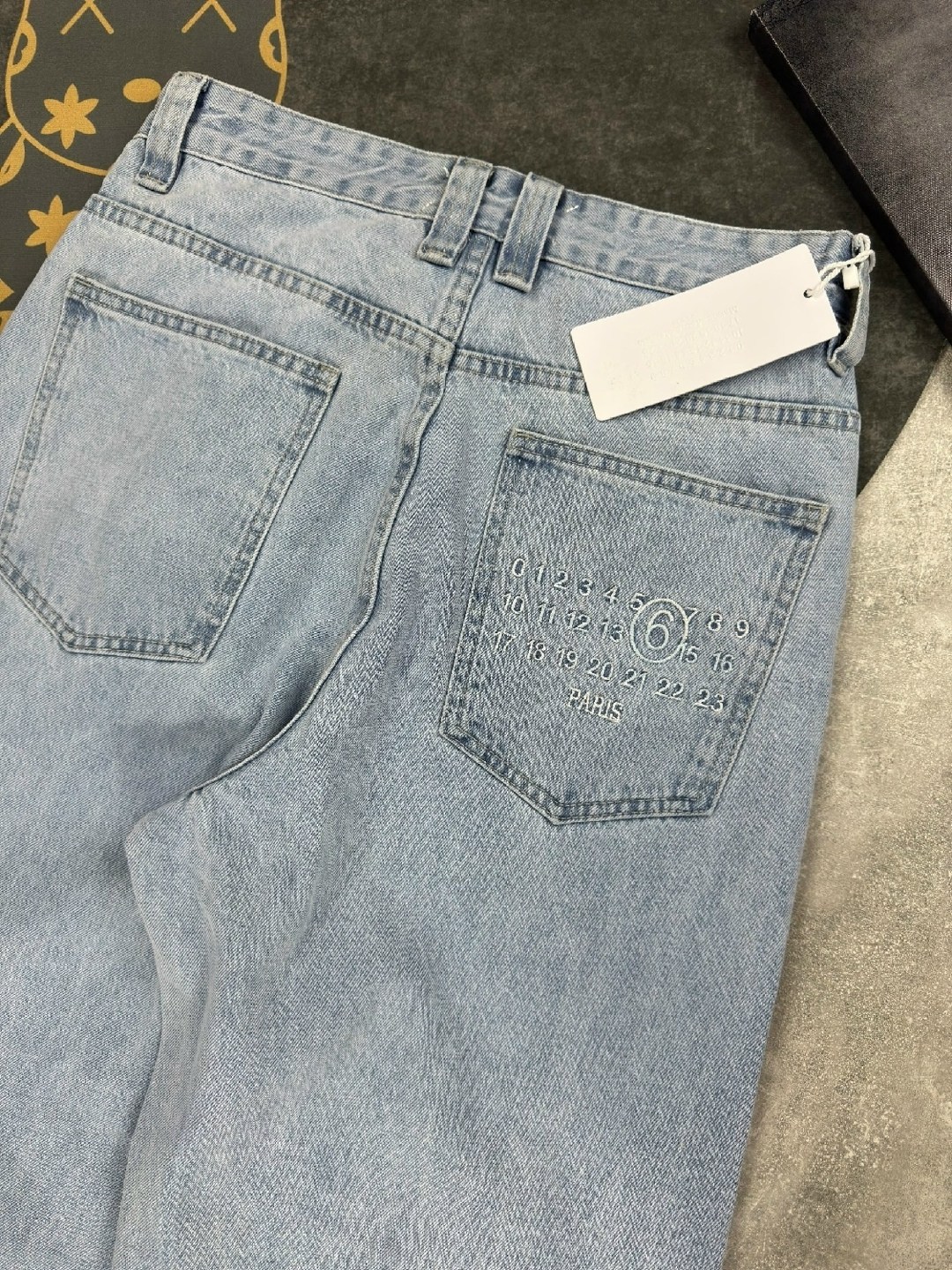 женские джинсы,нереальные брендовые джинсы в стиле alexander wang,модные джинсы,джинсы celine,джинсы