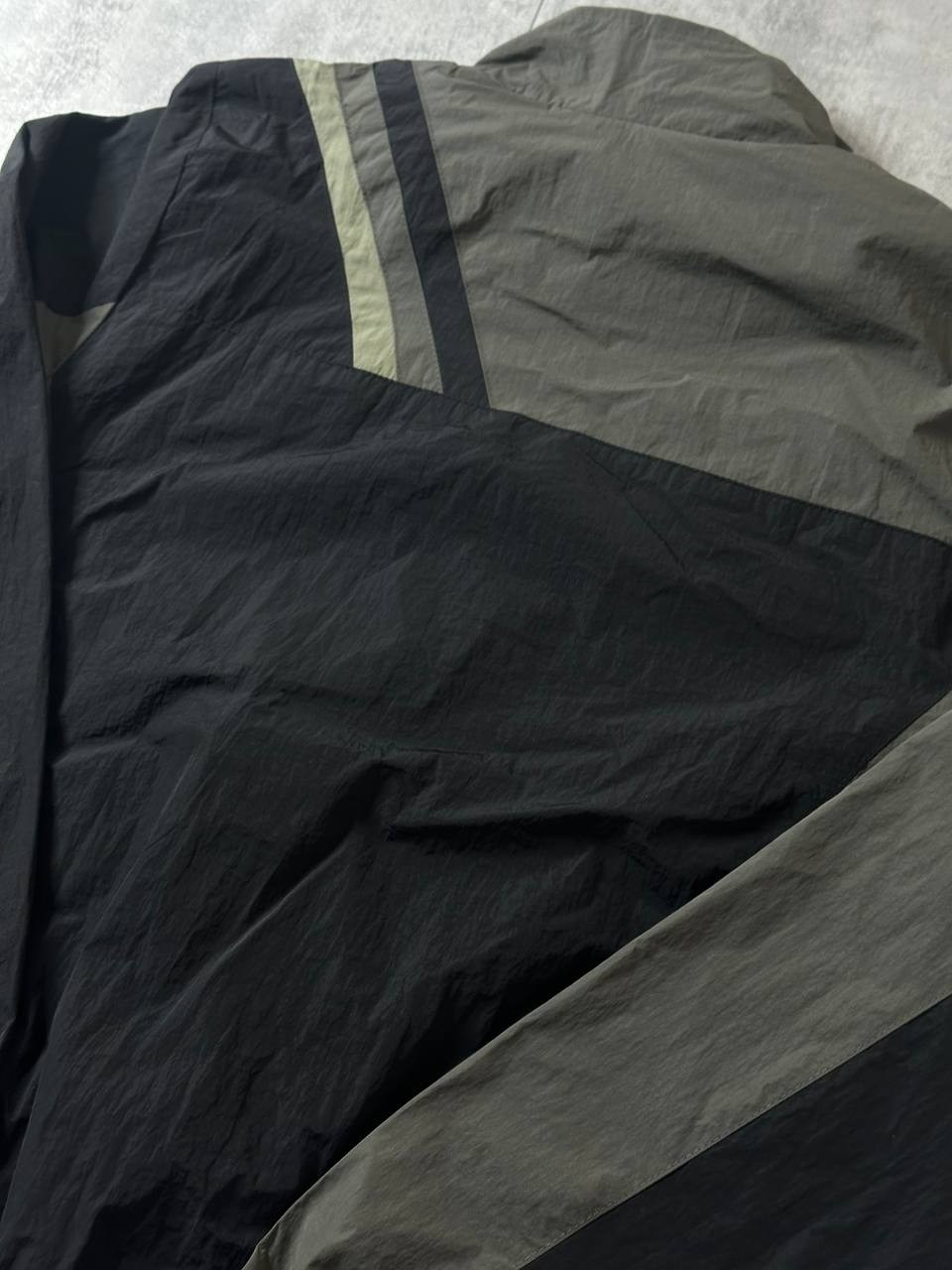 демисезонная куртка,куртка,ветровка куртка,водонепроницаемая куртка