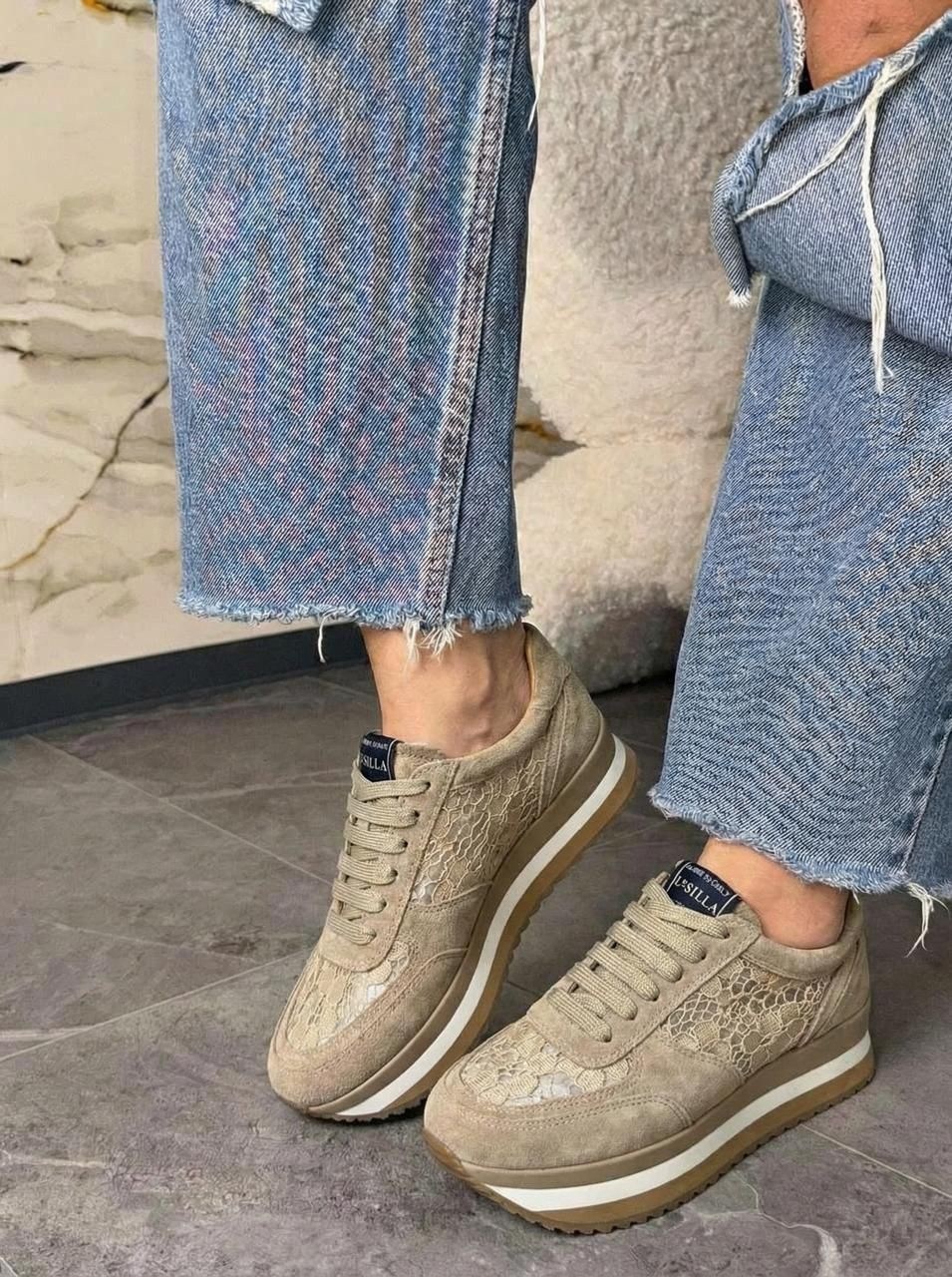 ,кроссовки женскиe,замшевые кроссовки,женская ,обуви