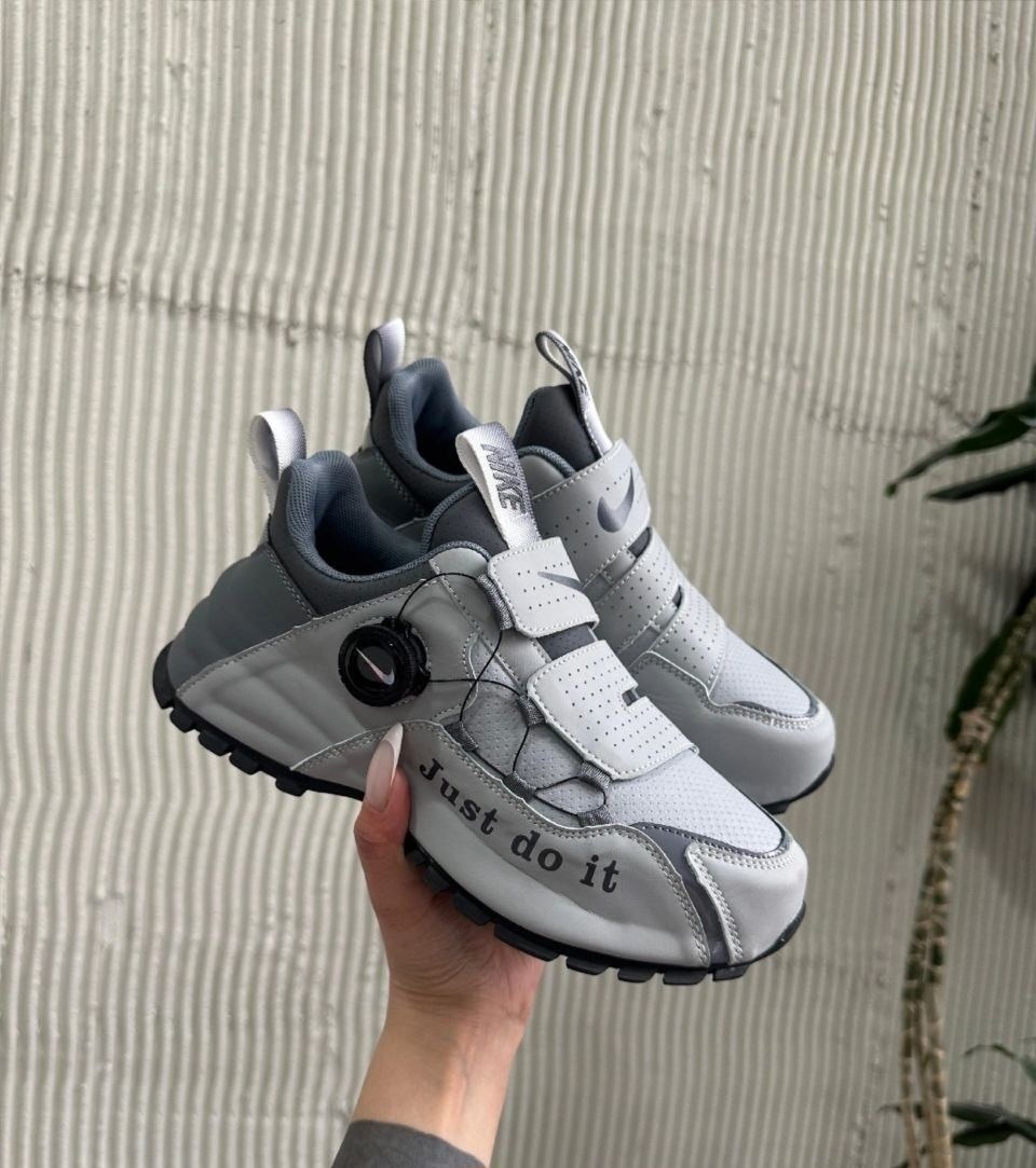 женские кроссовки,,низкие кроссовки,оригинальные кроссовки,кроссовка