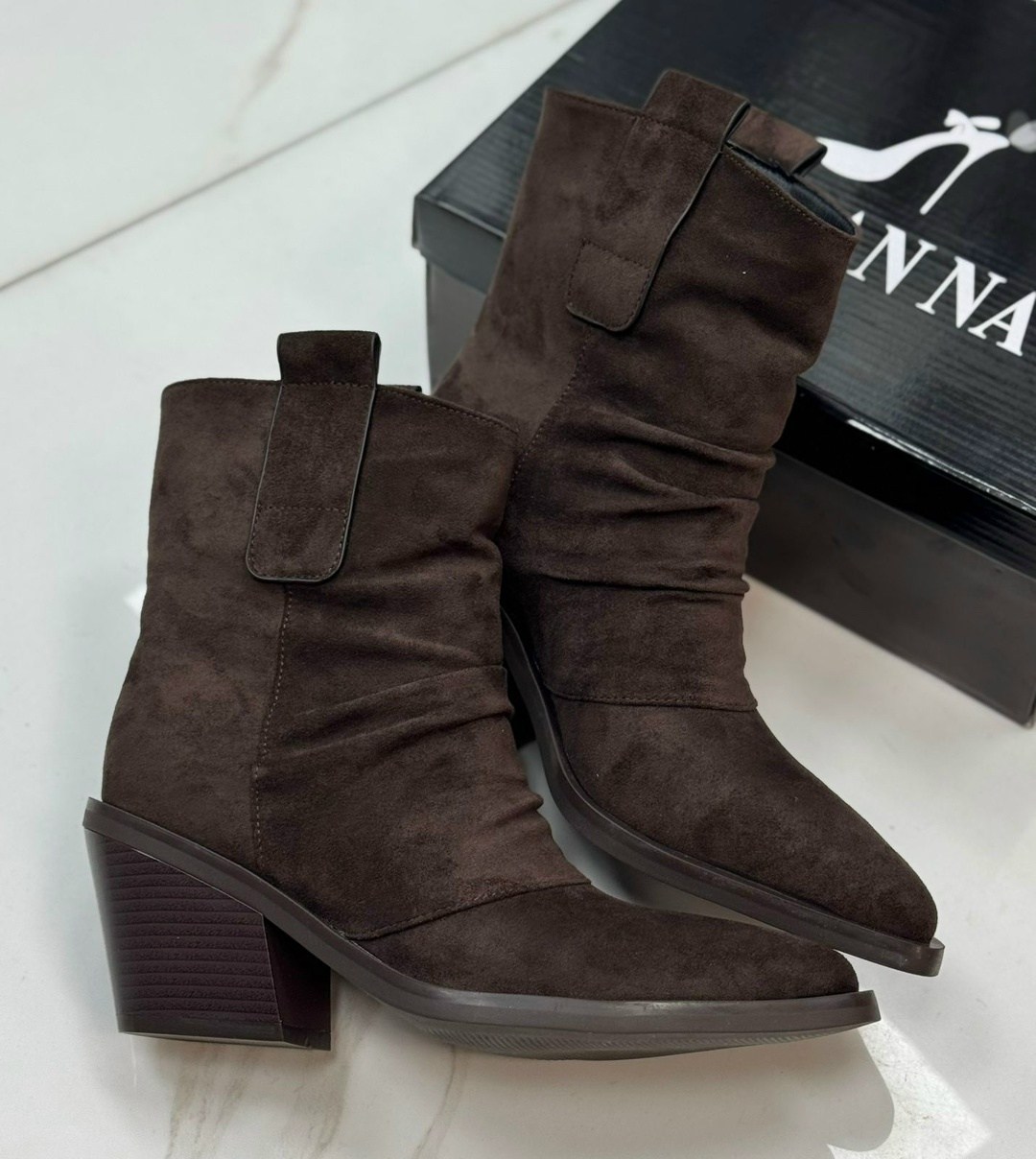 ,казаки замшевые эконика, женская,полусапоги,женские полусапоги