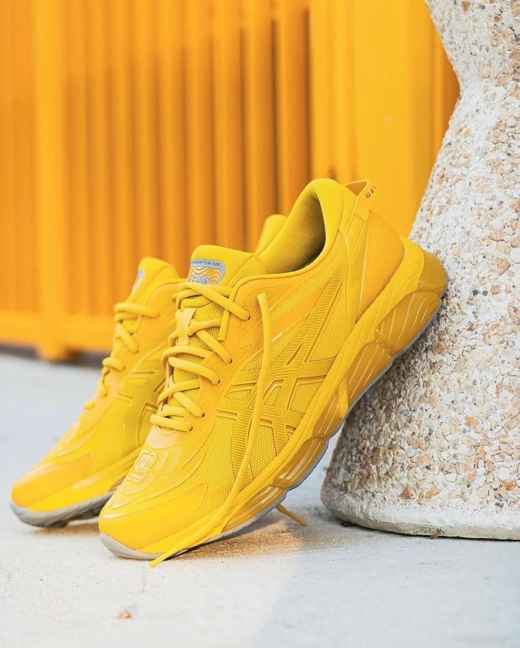 кроссовки asics,кроссовки,мужские кроссовки asics,кроссовки асикс,желтые кроссовки