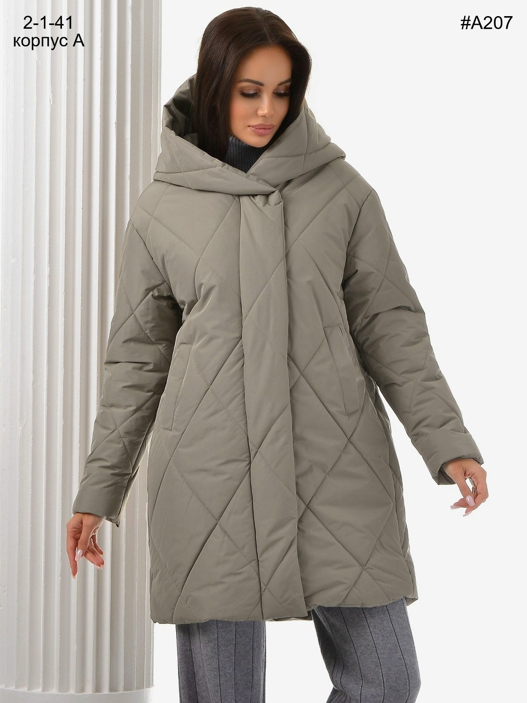 куртка демисезонная,женская куртка,удлиненная куртка с капюшоном,женская куртка демисезонная,куртка плащевка