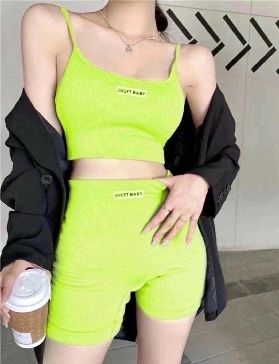 спортивный костюм летний топ и шорты для фитнеса,костюм для фитнеса женский,женская спортивная одежда,топ и шорты в рубчик,топ для фитнеса женский