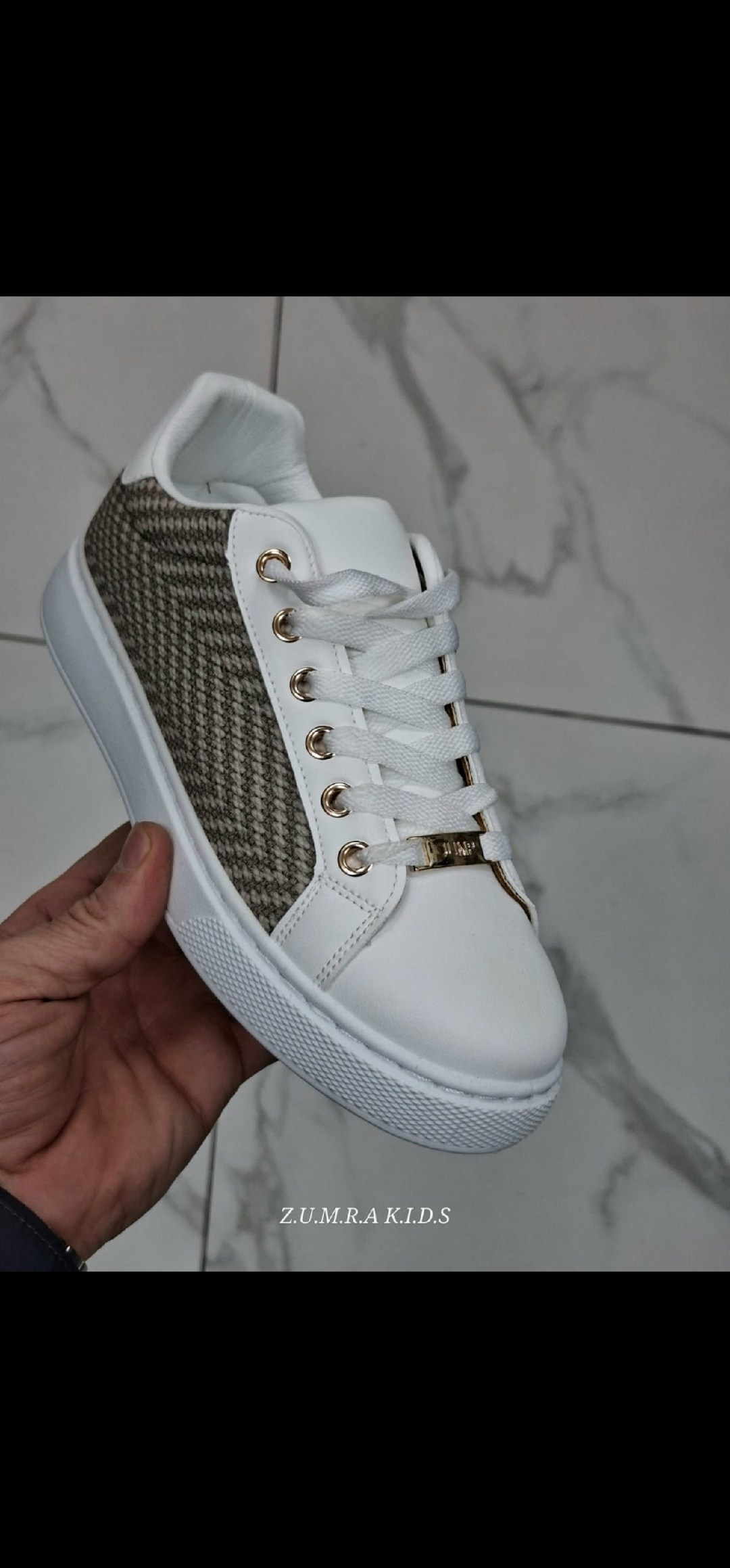 ,кроссовки guess,guess кроссовки женские,бежевые кроссовки,кеды guess женские