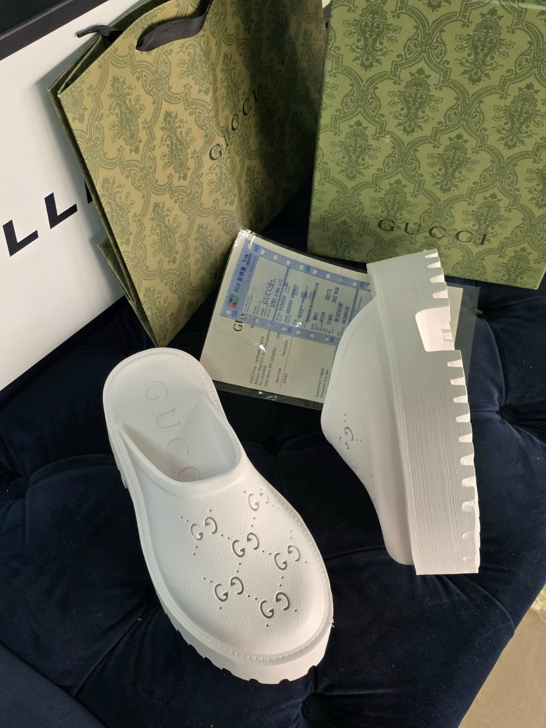 шлепки gucci женские белые,сабо гуччи,шлепки гуччи женские 2026,сабо гуччи на платформе,