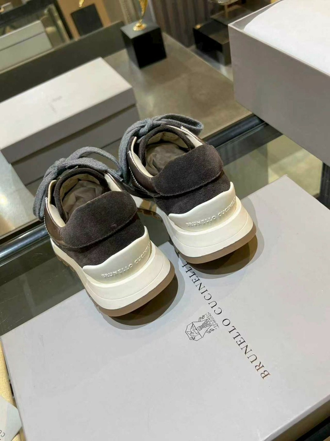 кроссовки женские brunello cucinelli,кроссовки женские замшевые brunello cucinelli,замшевые кроссовки brunello cucinelli,женские замшевые кроссовки brunello cucinelli monili premium - brown,brunello c