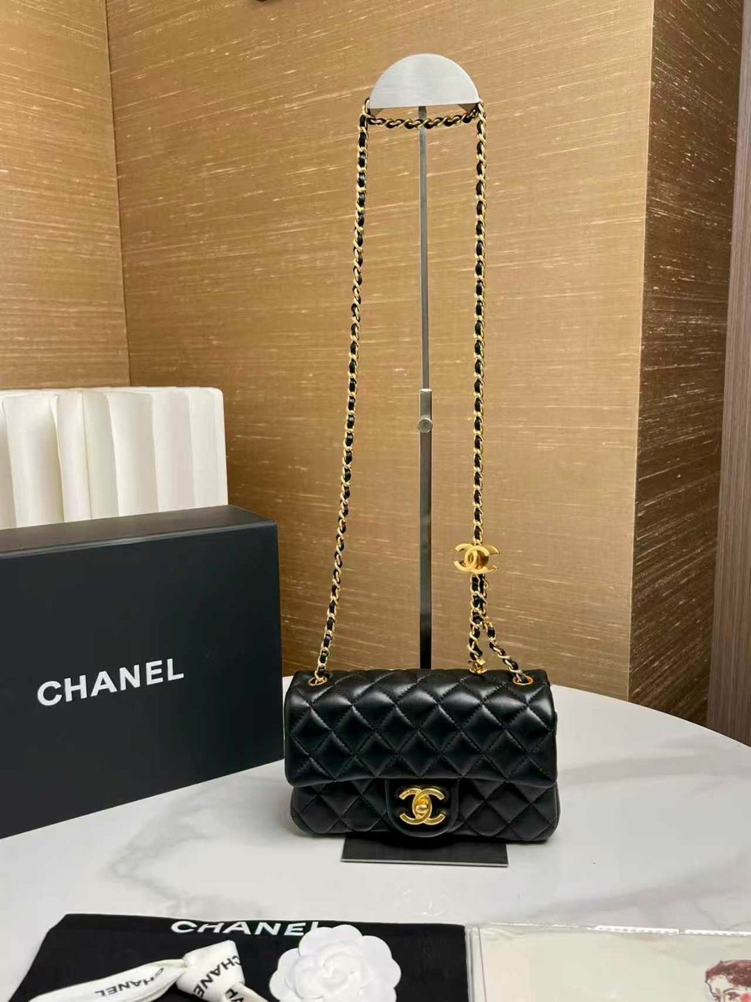 сумка chanel,chanel сумка на плечо,сумка шанель,сумка на цепочке стиль шанель 19*12 см,chanel сумка женская