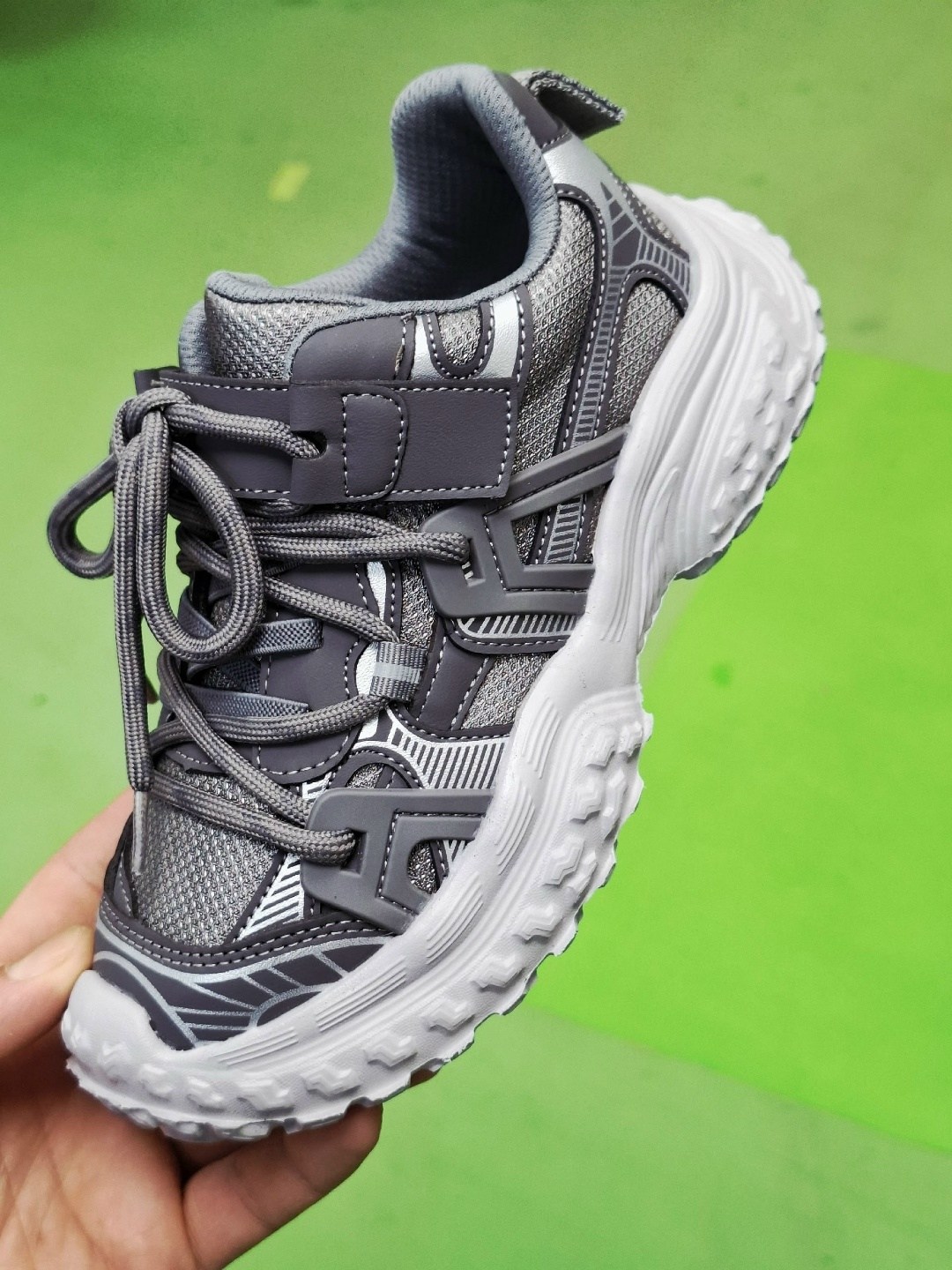 кроссовки,детские кроссовки,кроссовки мальчику,женские кроссовки,кроссовки закрытые