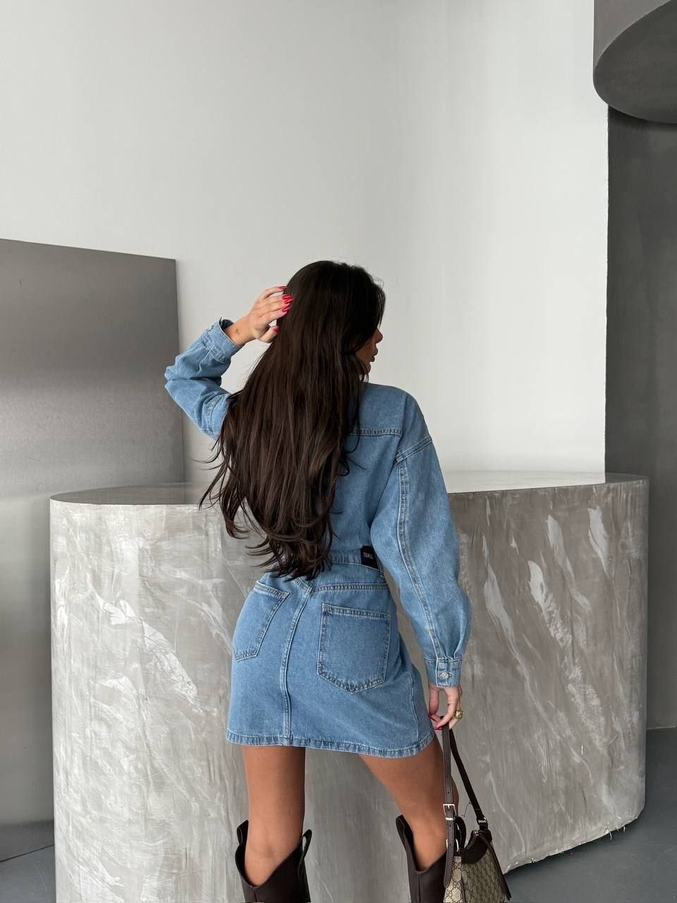 джинсовое платье,джинсовое платье женское,джинсовое платье-рубашка в стиле карго,платье джинс,стильное джинсовое платье