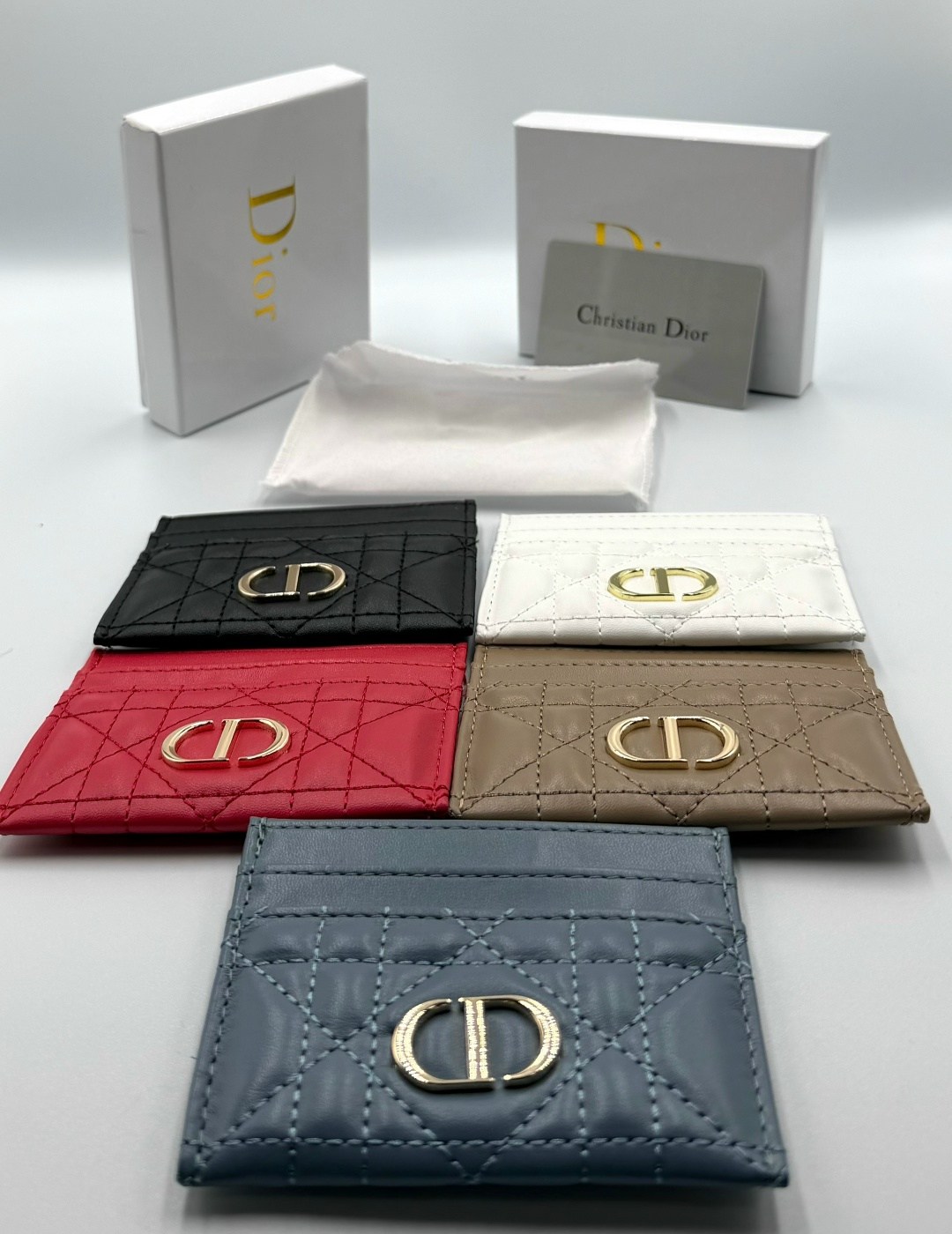 картхолдер dior,dior кошелек,christian dior dior,кошелек женский dior,брендовый кошелек christian dior