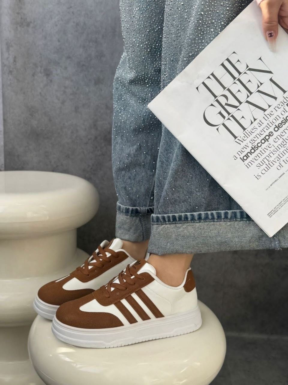 ,женские кроссовки,спортивная ,замшевые кроссовки,стильные кроссовки