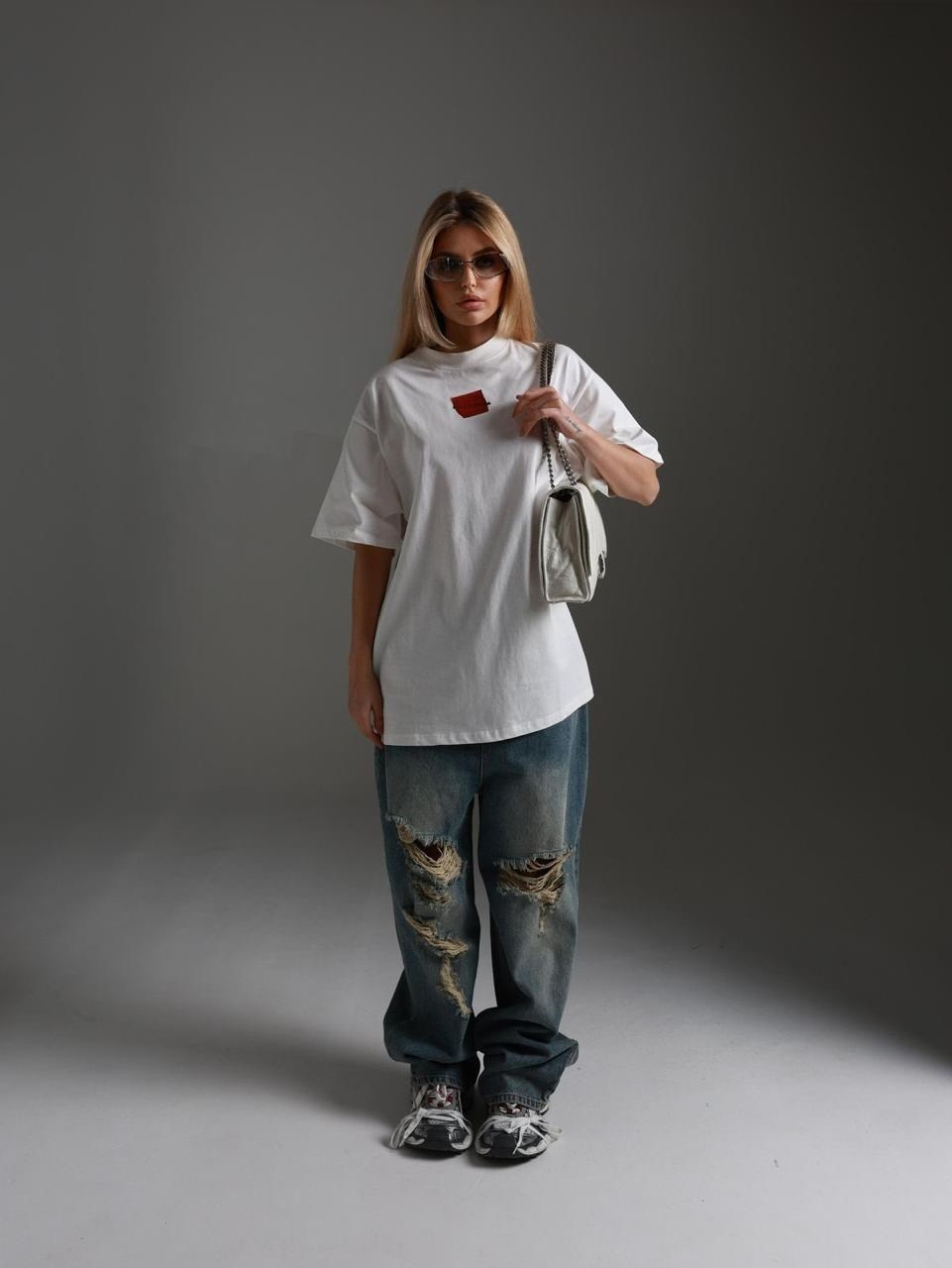 футболки женская оверсайз,белая футболка оверсайз,футболка оверсайз,женская базовая футболка оверсайз,женская футболка
