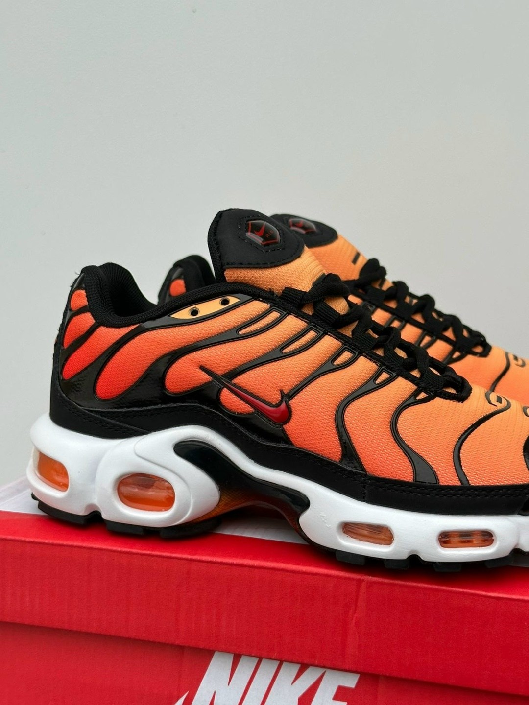 кроссовки nike air max tn plus,найк тн плюс фиолетовые,nike air max plus tn,кроссовки,кроссовки nike air max tn plus мужские
