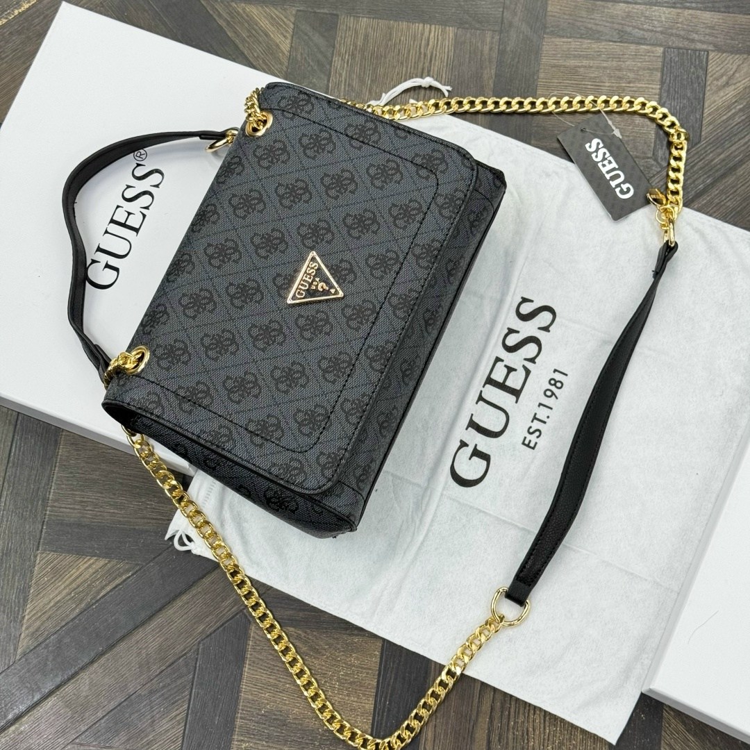 сумка guess,сумка женская guess,guess сумка на плечо,сумка guess через плечо,guess сумка на плечо кросс-боди
