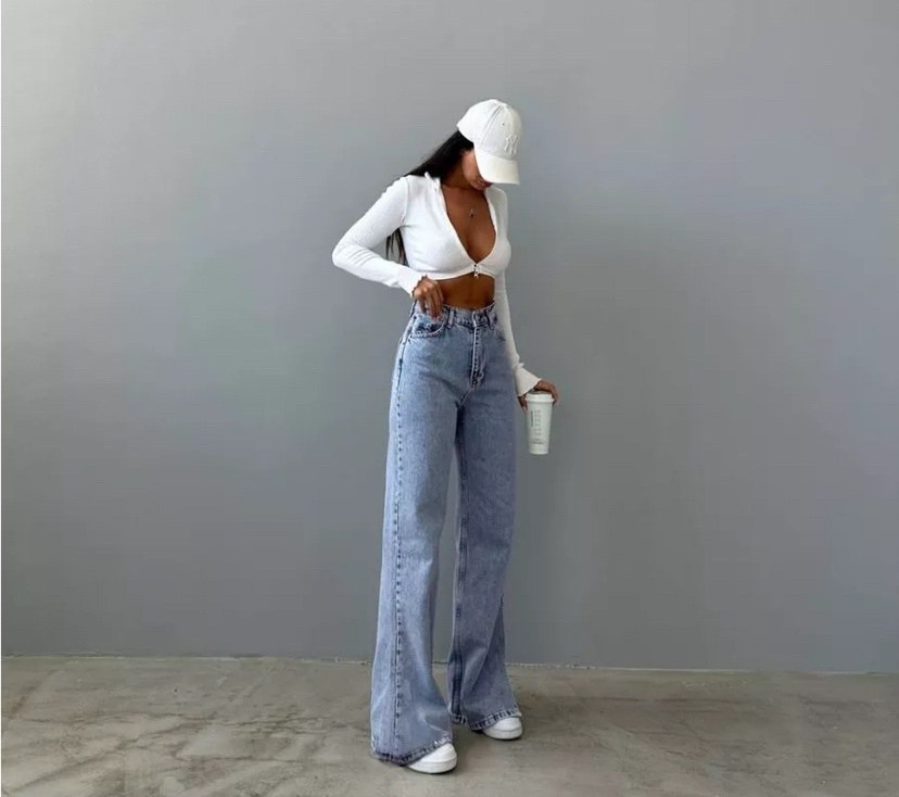 джинсы клёш с разрезом,джинсы трубы y2k прямые широкие клеш,джинсы трубы прямые широкие клеш,женские джинсы трубы,джинсы трубы клеш с разрезам miliner_moda