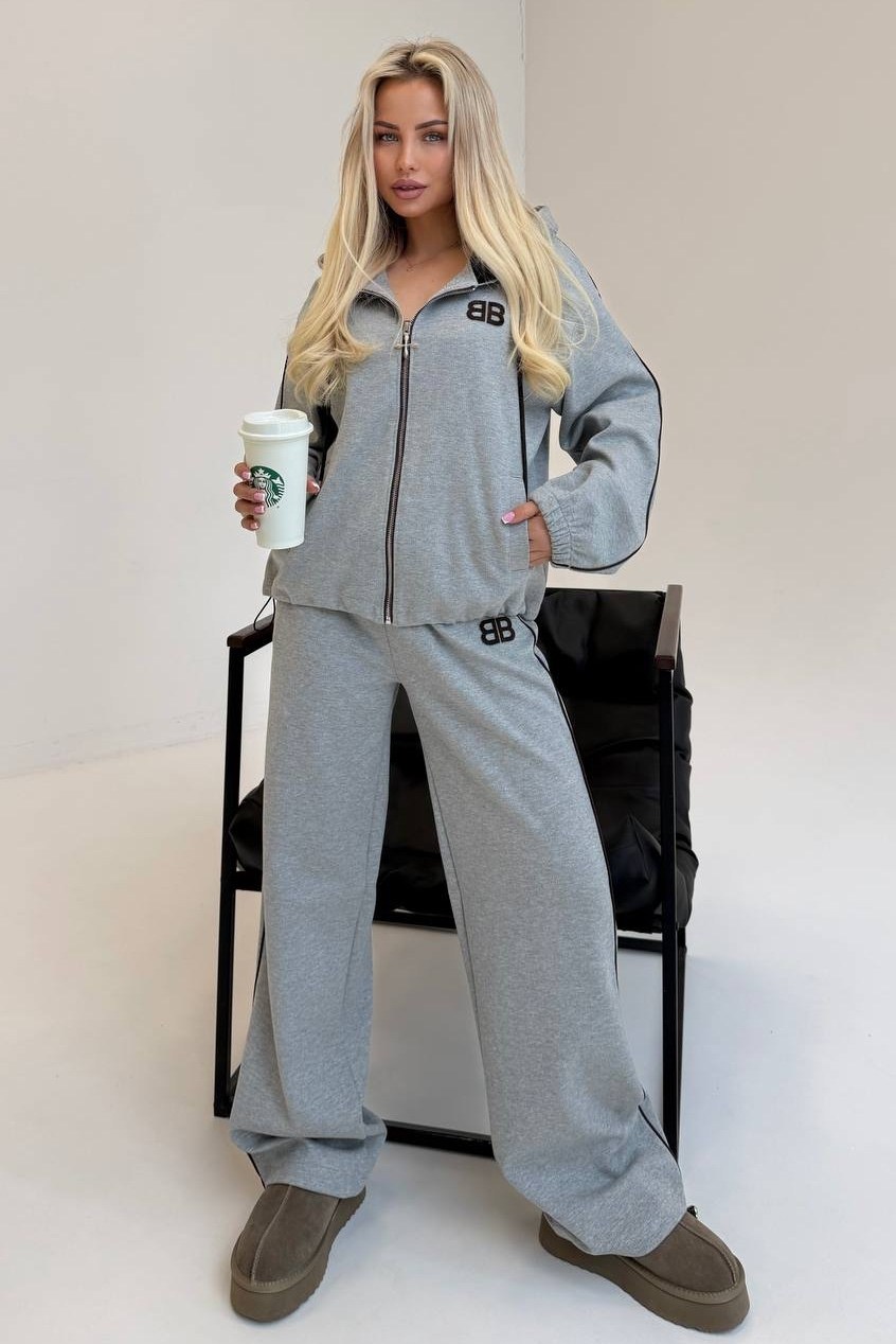 костюм спортивный,женский спортивный костюм,спортивные костюмы оверсайз,спортивный костюм loro piana,cпортивный костюм женский теплый