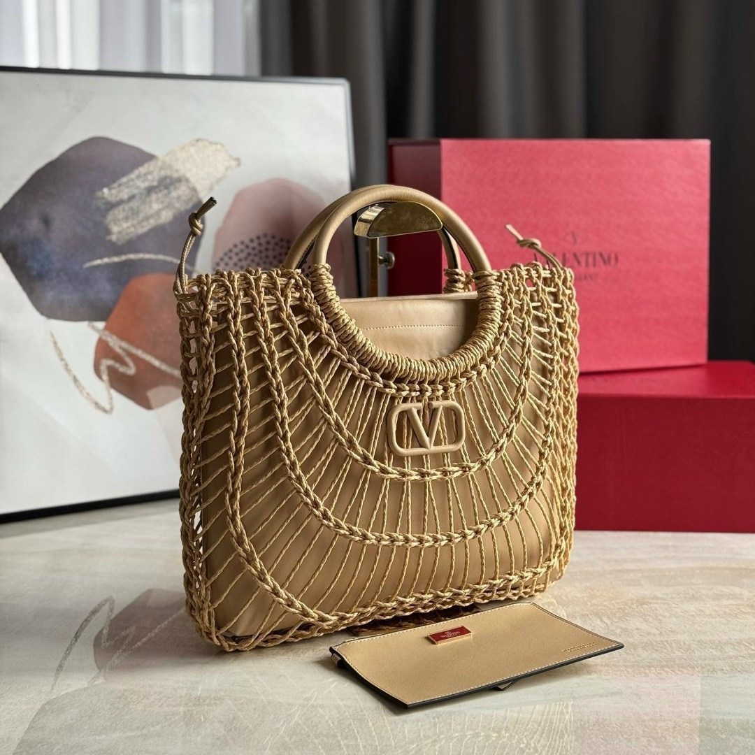 плетеная сумка,сумка,сумка женская премиум,дизайнерская сумка,сумка женская соломенная