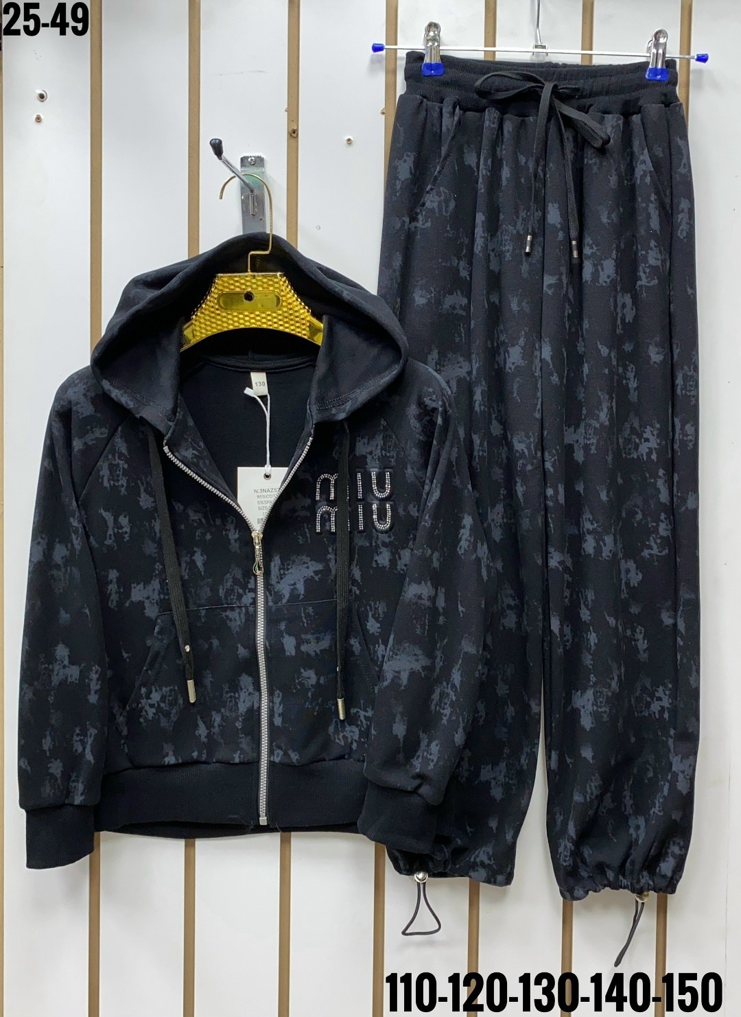 спортивные костюм,костюм,спорт костюм,костюм для девочек,велюровый спортивная костюм