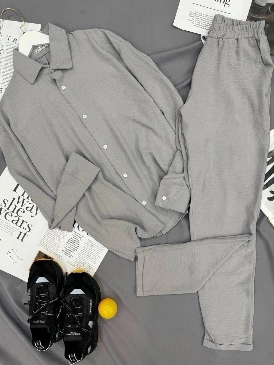 летний брючный костюм с рубашкой,костюм двойка мужской,костюм двойка,костюм с брюками,рубашка серая