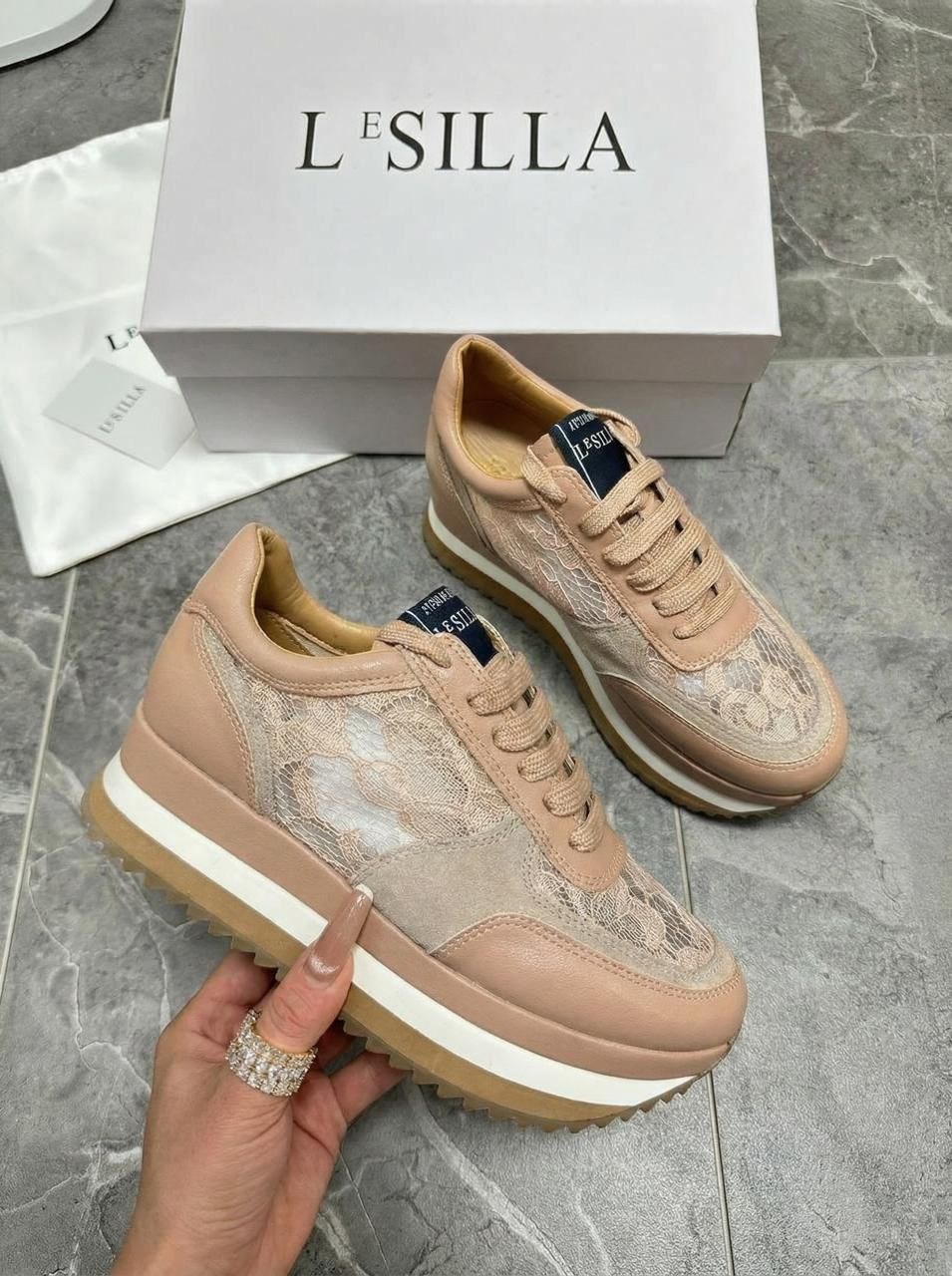 ,кроссовки женскиe,женские кроссовки на платформе,кроссовка,кроссовки модные