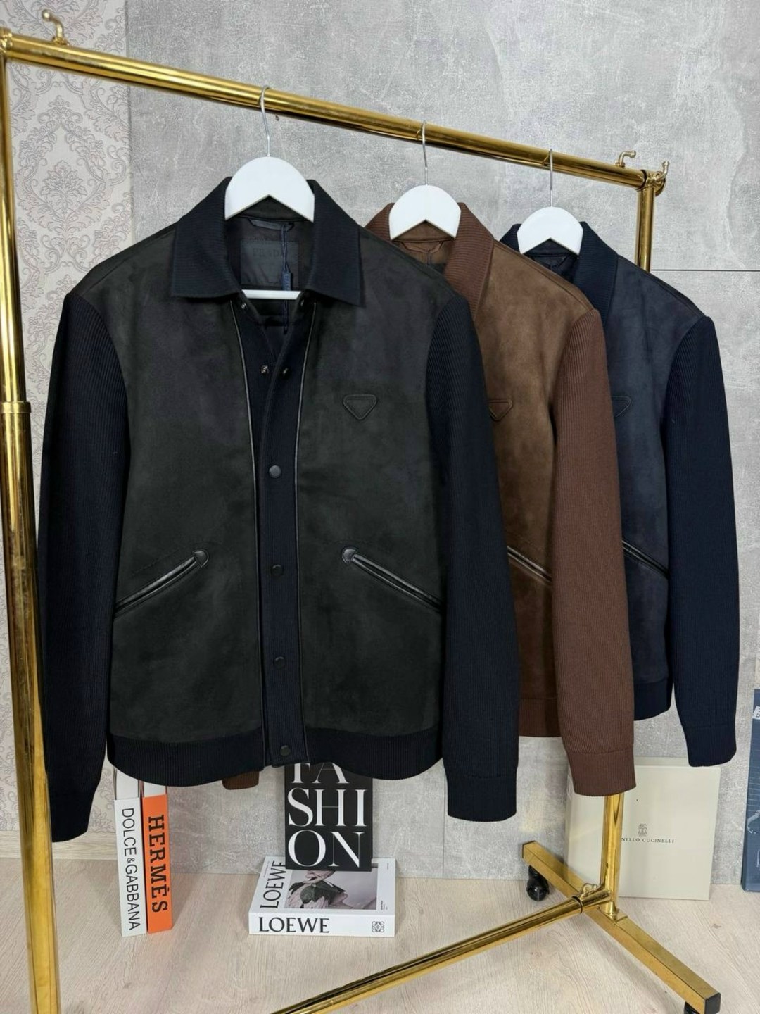 замшевая куртка,куртка бомбер,бомбер замшевый,замшевая мужская куртка,кожаная куртка