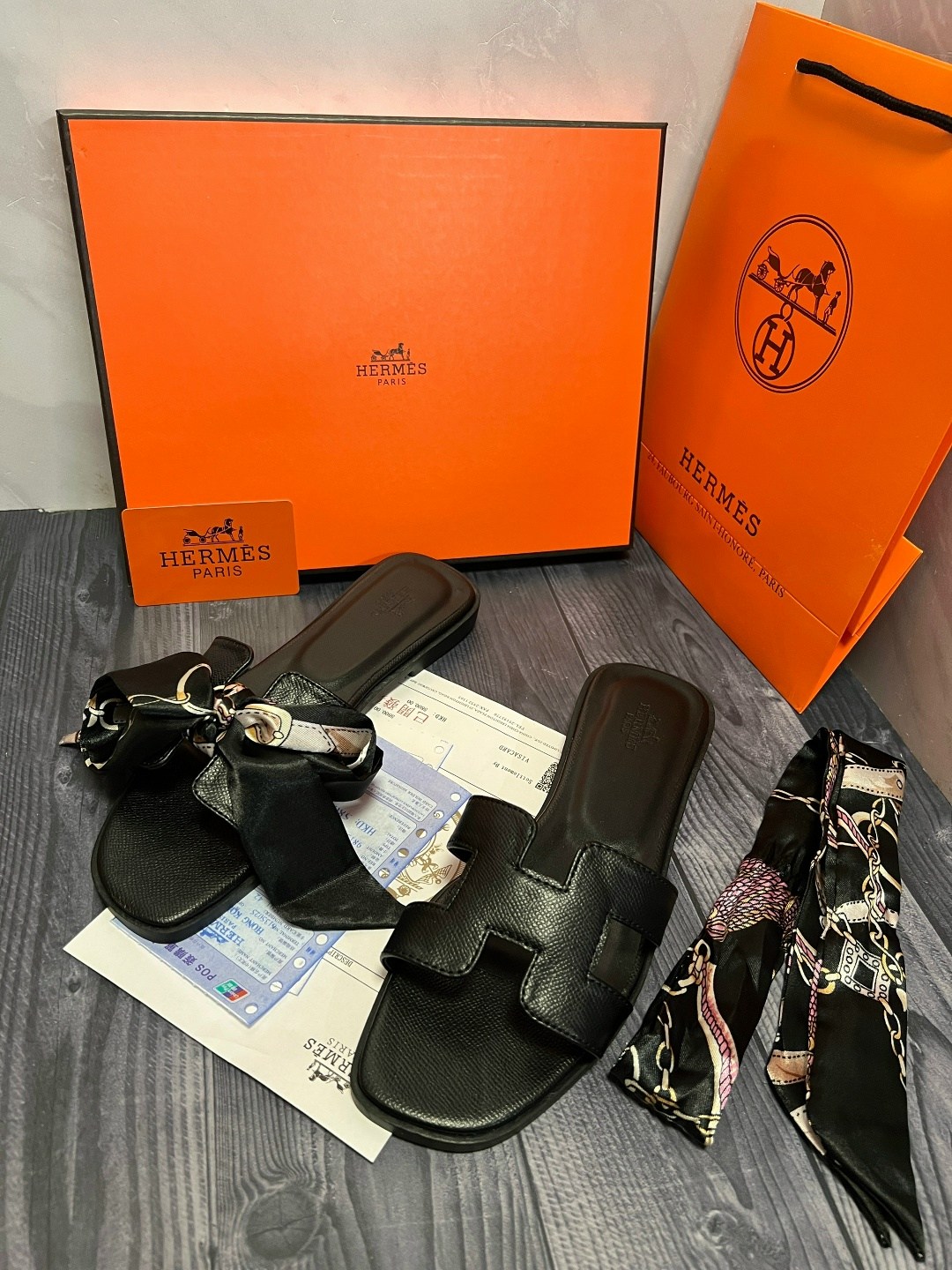 женские шлепки hermes,шлепанцы hermes,шлепки hermes,сандали hermes,шлепки эрмес