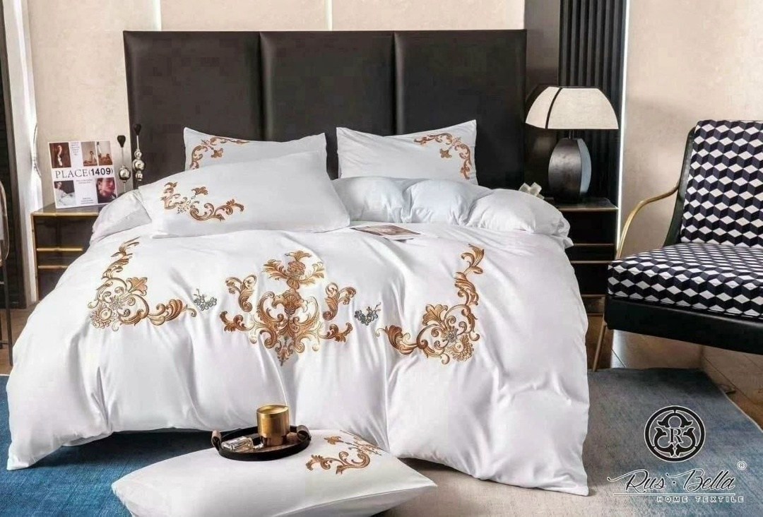 постельное белье с вышивкой,комплект постельного белья евро,постельное белье "евро" с вышивкой,постельное белье фирмы,постельного белье евро