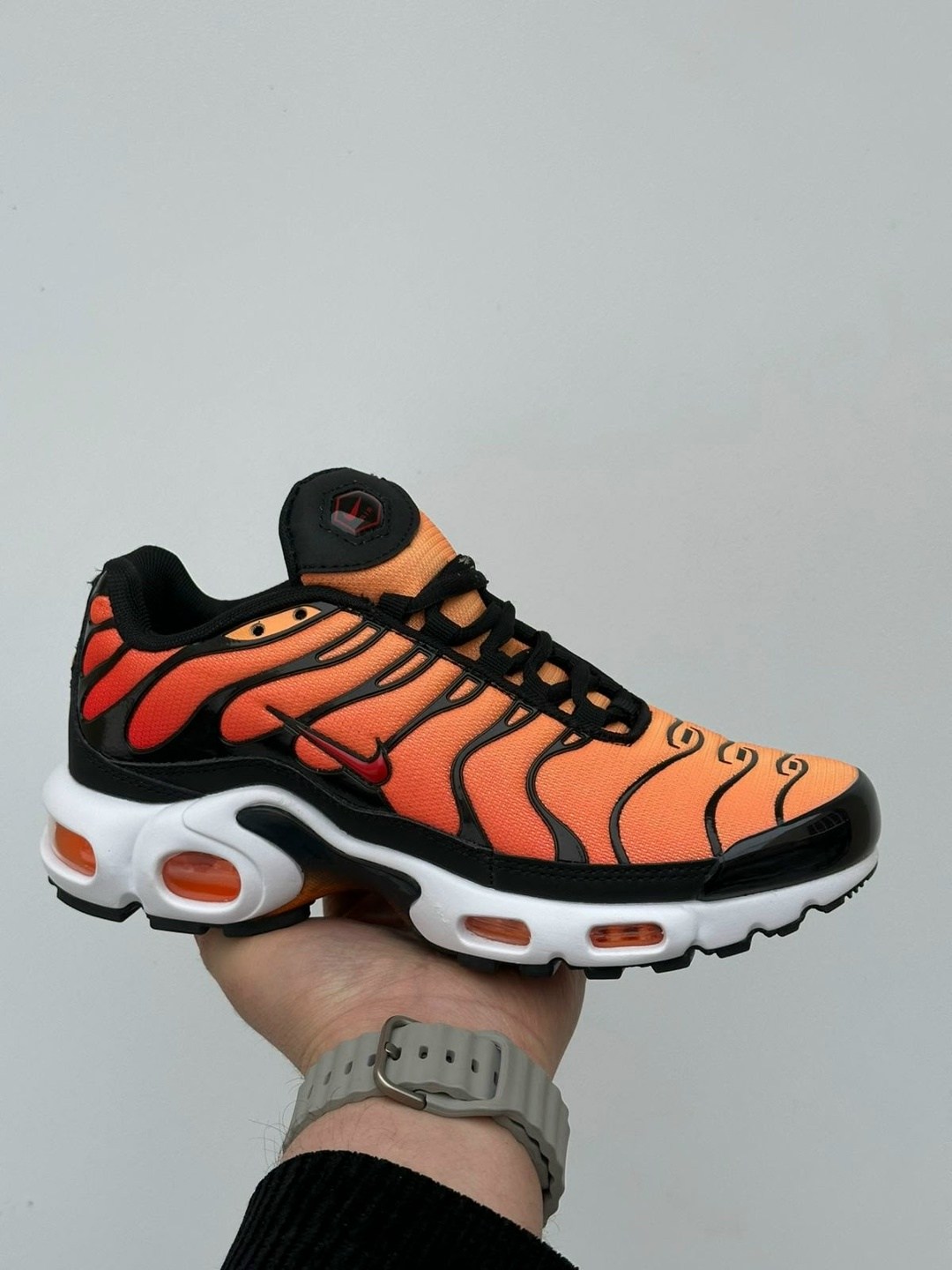 кроссовки nike air max tn plus,найк тн плюс фиолетовые,nike air max plus tn,кроссовки,кроссовки nike air max tn plus мужские