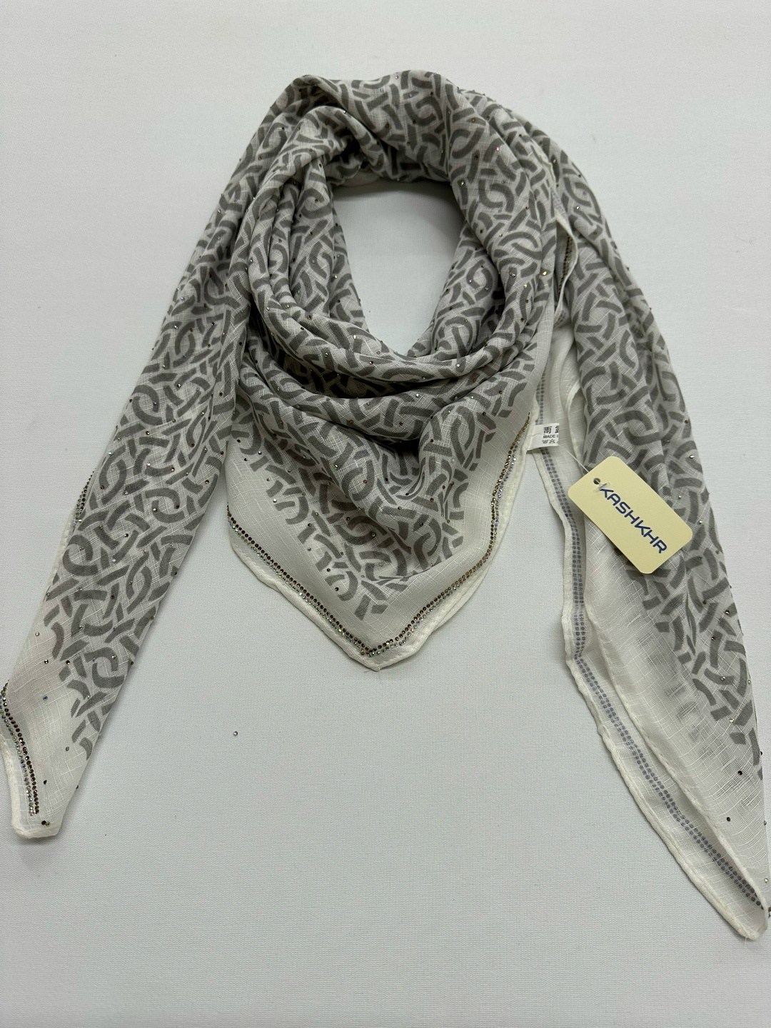 шарфы и платки,платки женские,палантин женские,платок брендовый,платок