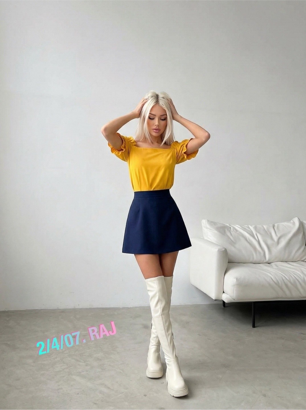 юбка женская,ботфорты женские,юбка мини,юбка голубая