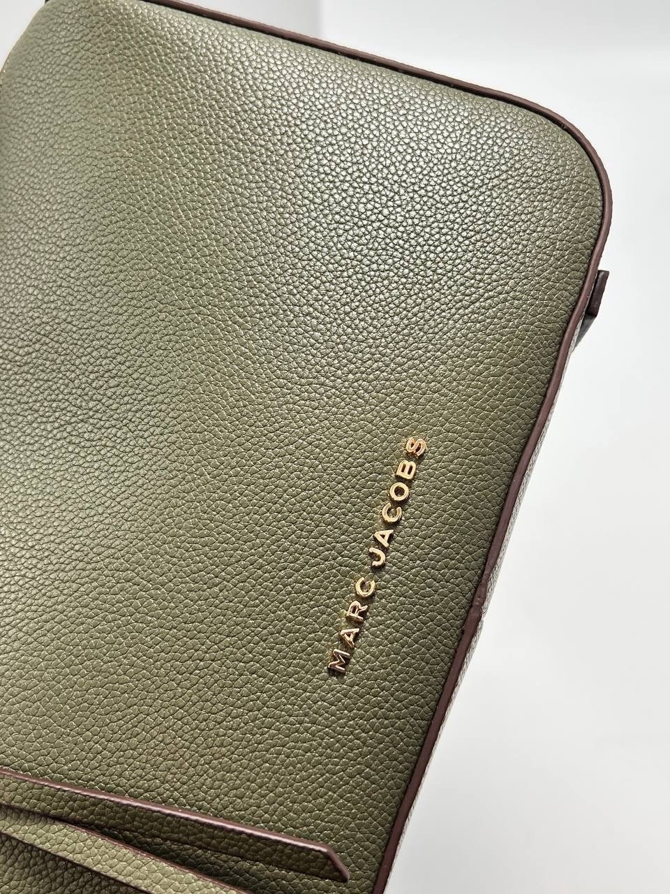 сумка-хобо через плечо marc jacobs,marc jacobs сумка женская,сумка marc jacobs натуральная кожа,сумка-хобо от marc jacobs из натуральной кожи,сумка marc jacobs