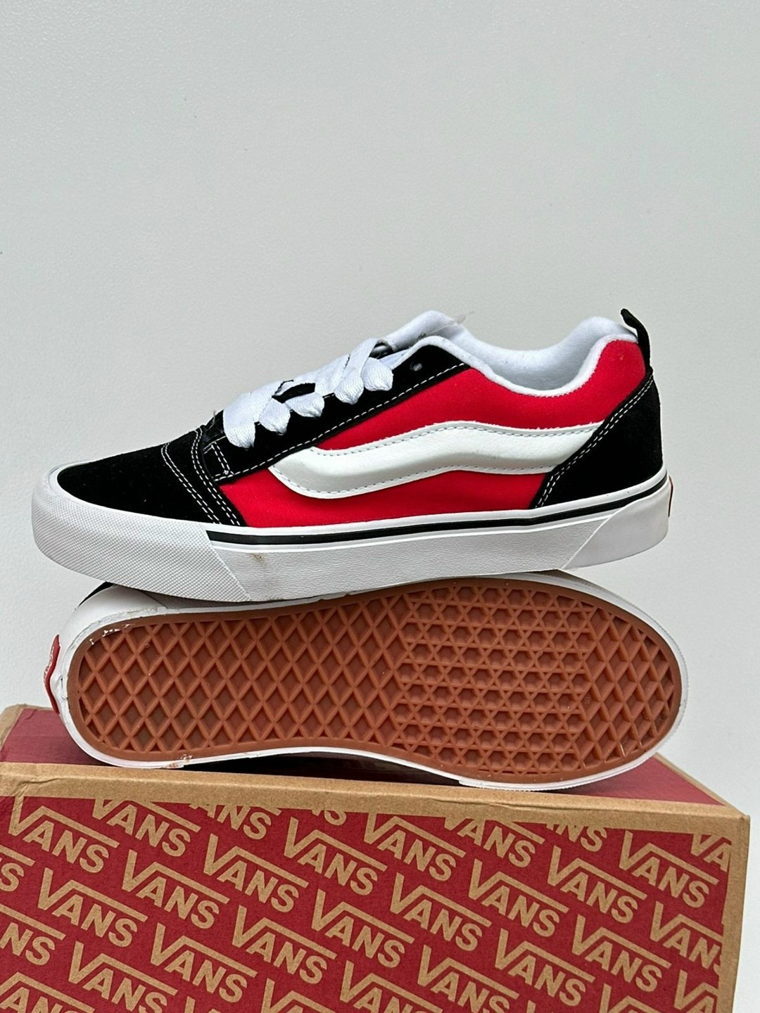 ,ванс кроссовки,кроссовки vans,кеды vans,кеды knu skool vans