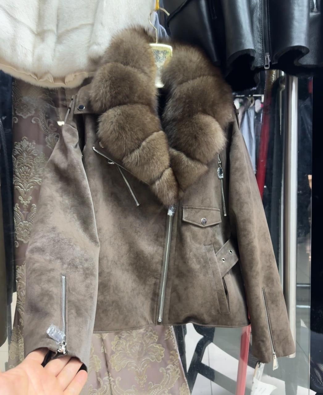 джинсовка с мехом песца,женская джинсовая куртка с мехом песца,куртка с натуральным мехом,джинсовка с мехом,куртка с мехом