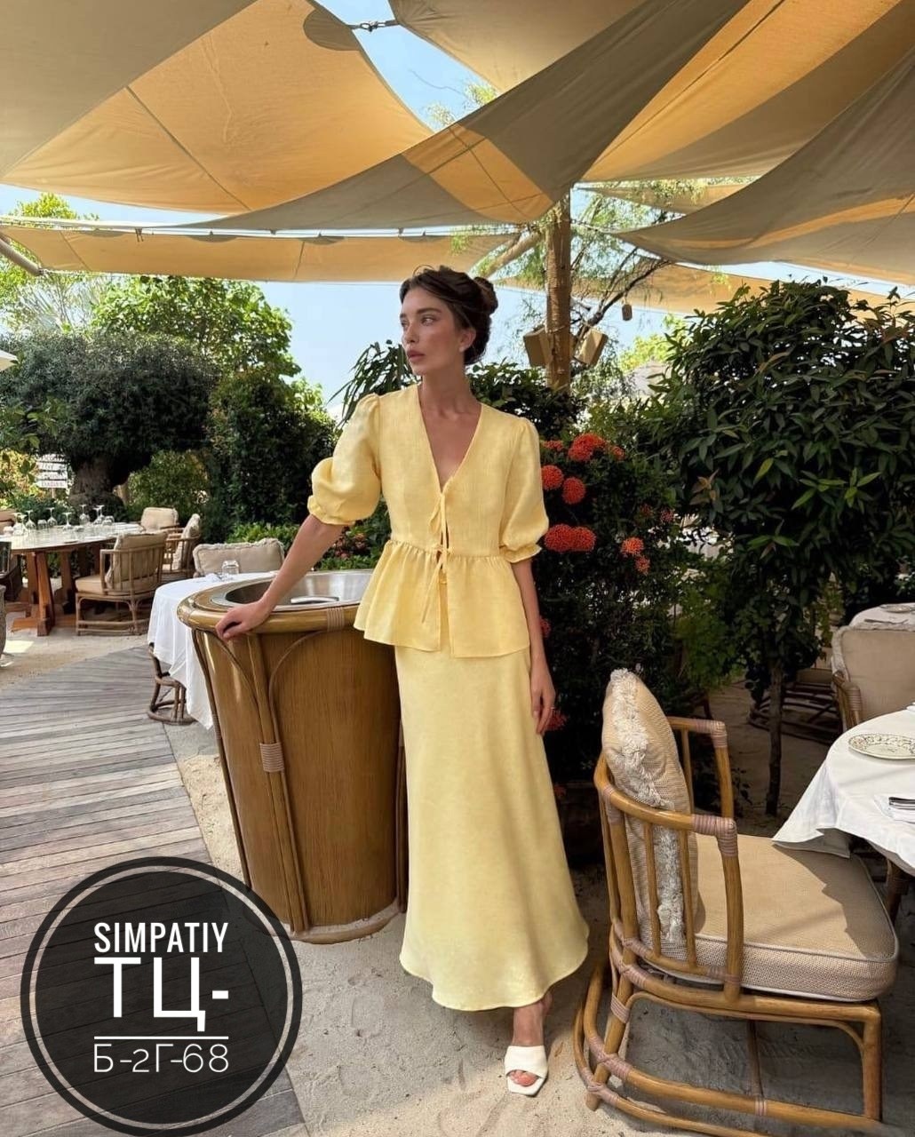 женский летний костюм с юбкой,женский костюм с юбкой,элегантные наряды,летний костюм с юбкой и топом,летние костюмы женские