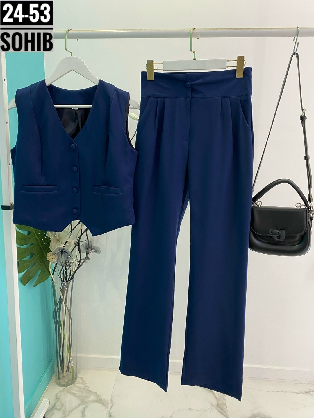 костюм женский,костюмы женские модные,костюм с жилетом и брюками,повседневный костюм,женский брючный костюм