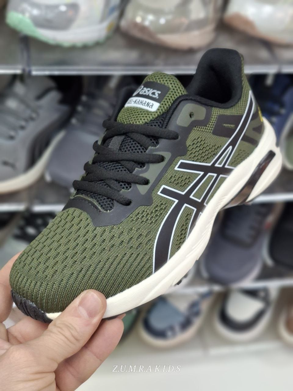 кроссовки мужские adidas,кроссовки adidas,кроссовки адидас,кроссовки,кроссовки закрытые