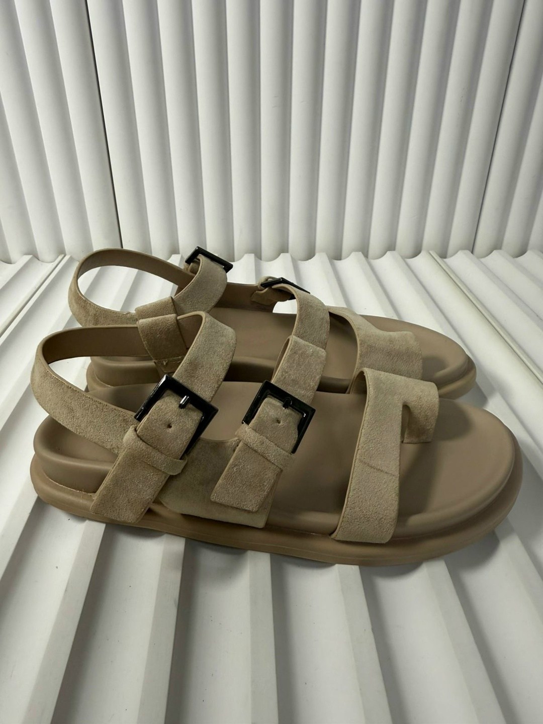 ,сандалии модные,сандалии,женские сандалии,сандали