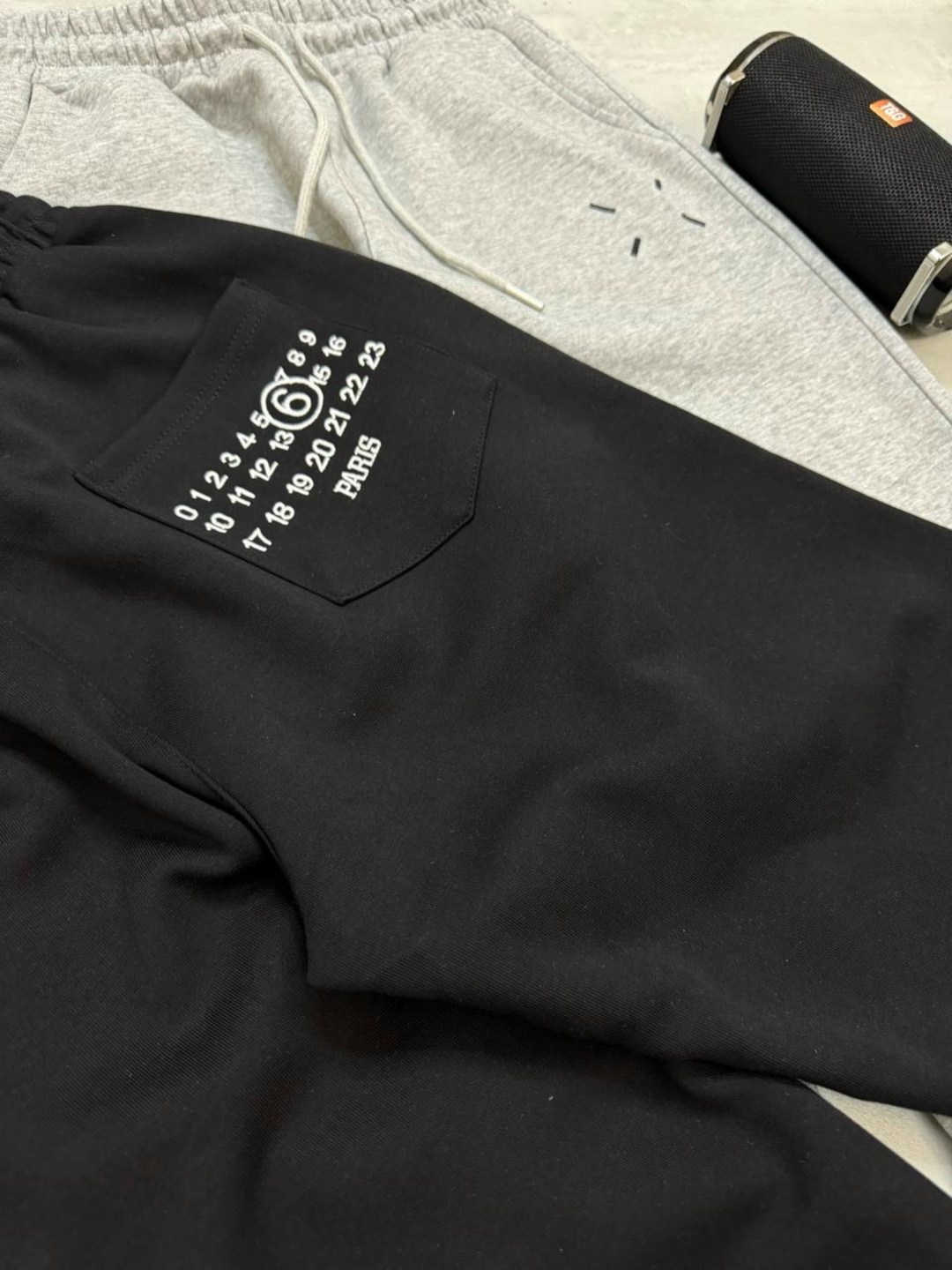 брюки спортивные,мужские спортивные штаны,штаны спортивные,спортивные штаны широкие,мужские спортивные брюки