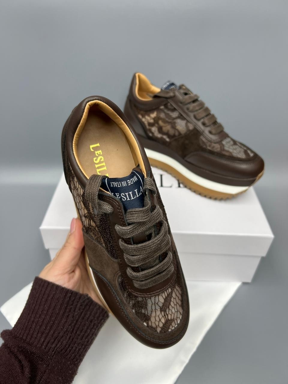 ,женские кроссовки,брендовая ,обуви,женская