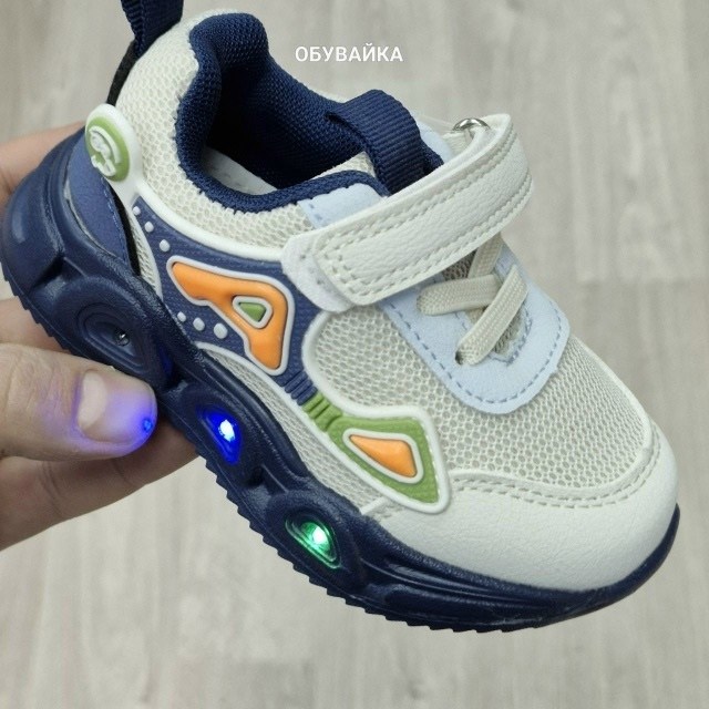детские кроссовки,кроссовка детская,светящиеся кроссовки для девочки,кроссовки,кроссовки светящиеся детские
