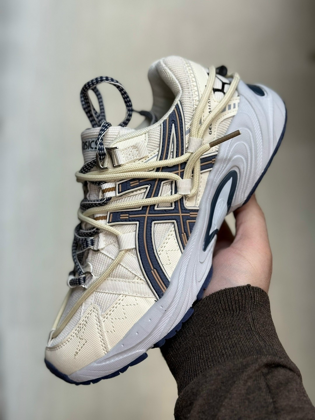 кроссовки asics gel kahana 8,кроссовки asics gel kahana,кроссовки asics gel-kahana tr v2,кроссовки asics gel,женские кроссовки asics