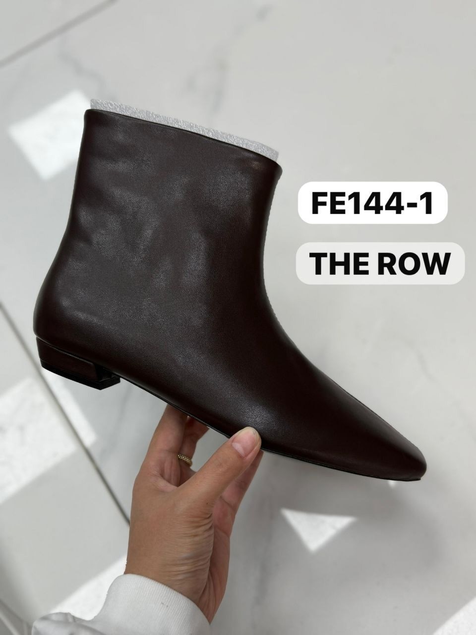 ,ботильоны женские,женские ботильоны с острым носком на плоской подошве,женская ,короткие сапоги