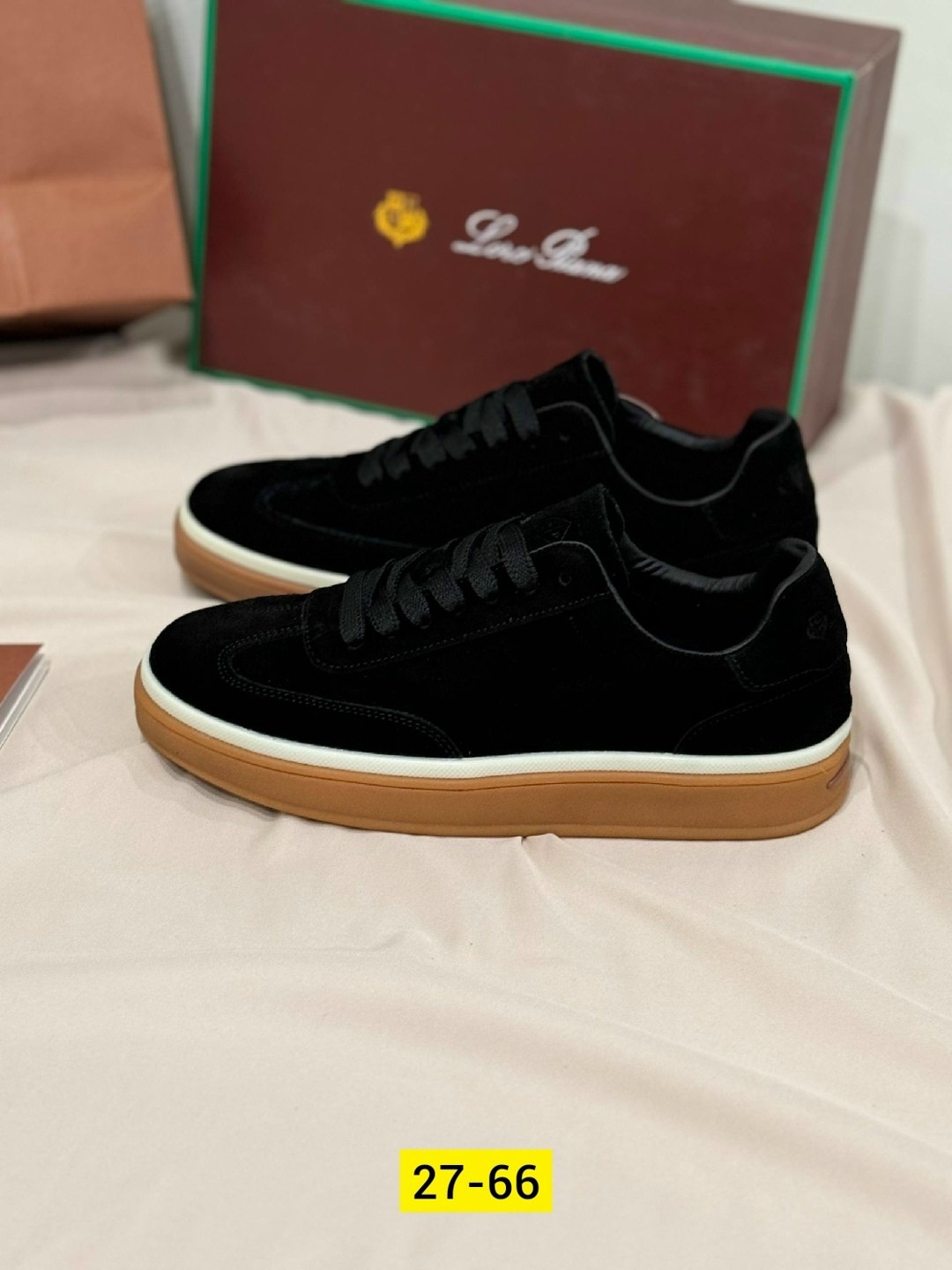 ,замшевые кроссовки,кеды loro piana,кроссовки loro piana,женские кроссовки из замши loro piana черные