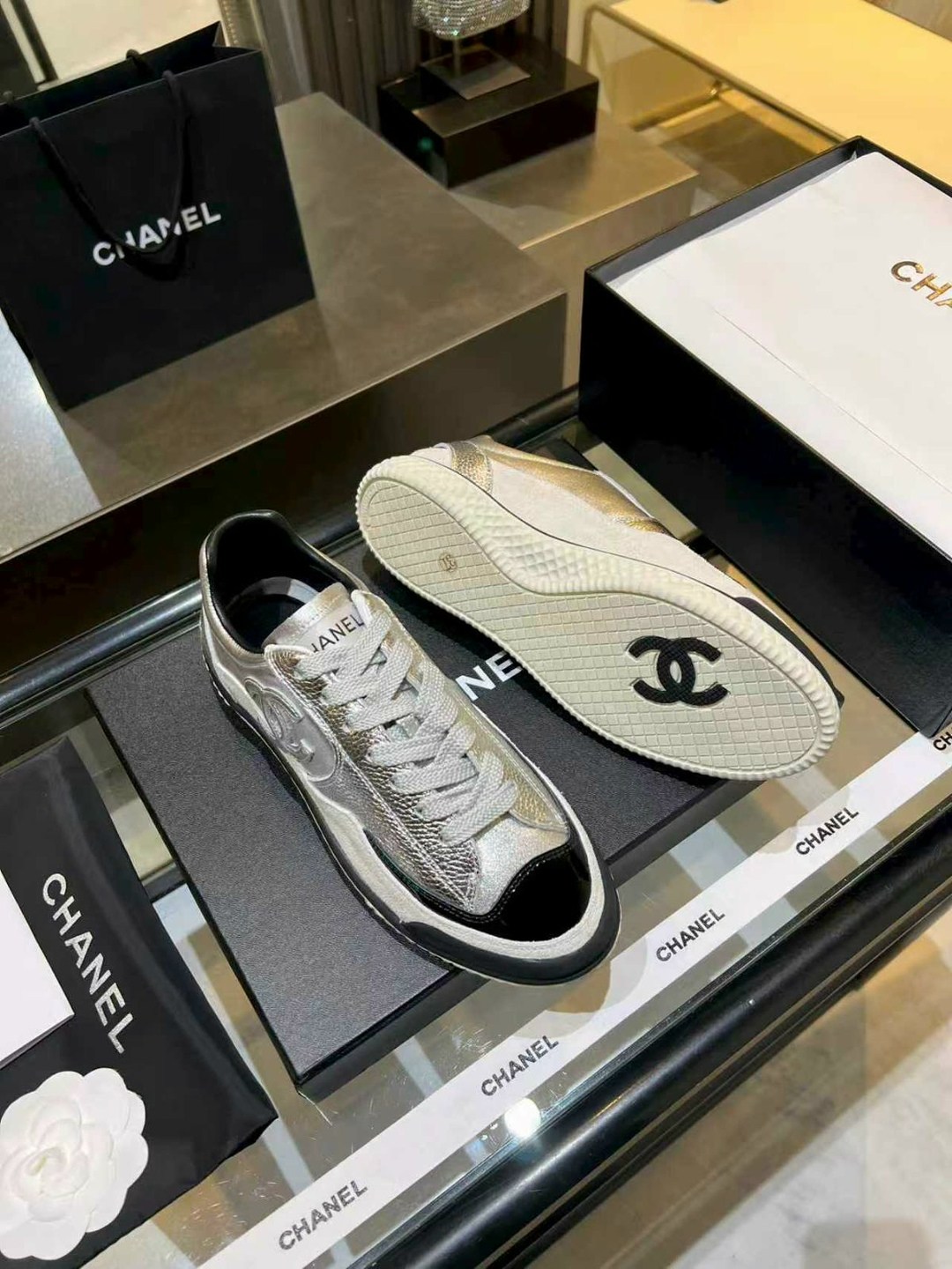 женские кроссовки chanel,кроссовки chanel,,кеды chanel,кеды женские chanel