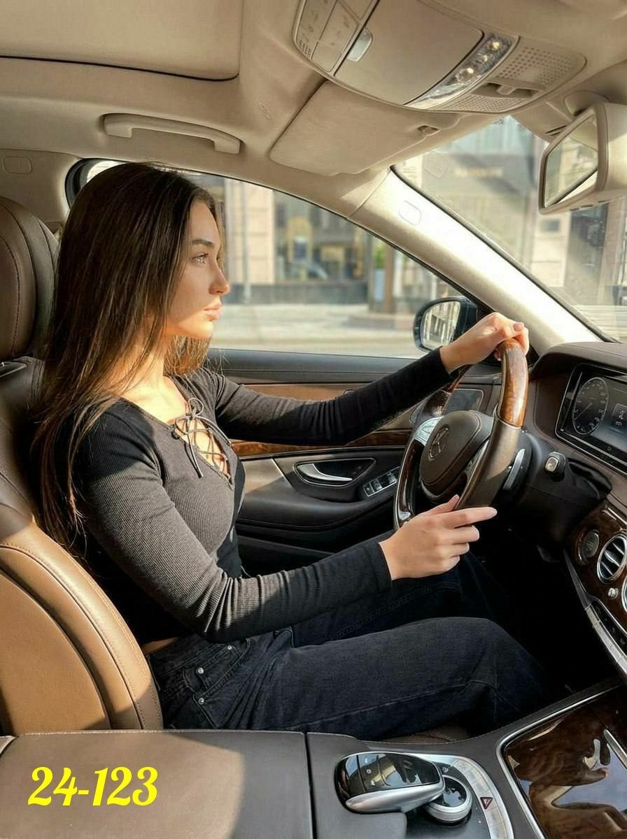 джинсы женские,брюки джинсы,джинсы,модные образы