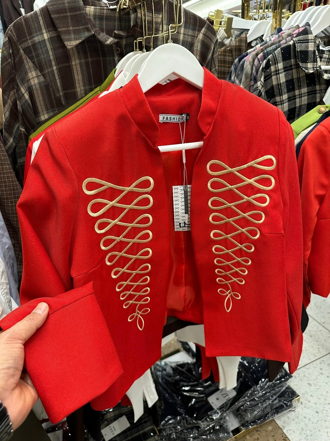 жакет в стиле милитари,жакет в гусарском стиле,пиджак в гусарском стиле,женский пиджак в гусарском стиле,жакет balmain гусарский