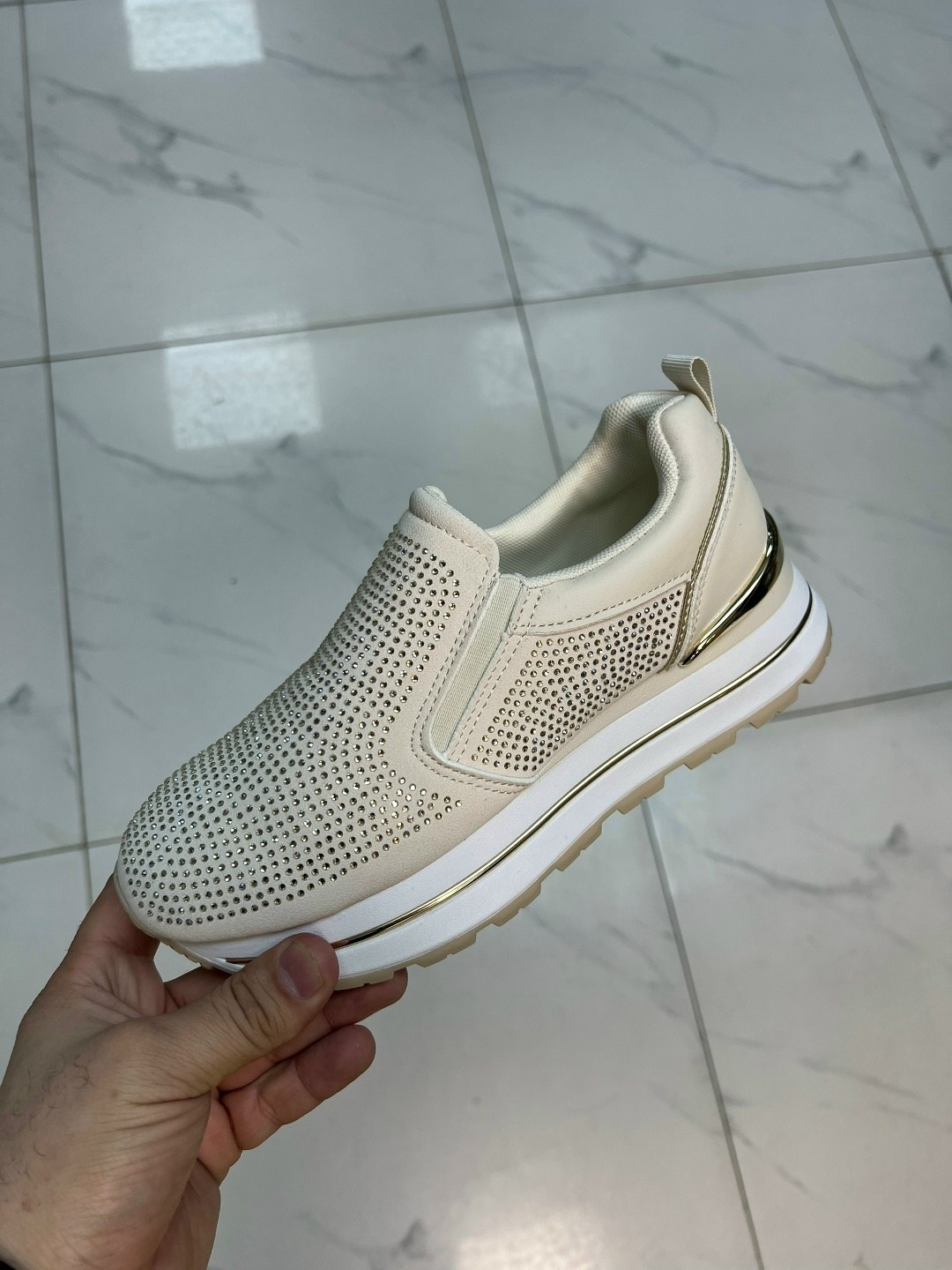 ,кроссовки женскиe,кроссовки со стразами,кроссовки женские со стразами,кроссовки черные со стразами женские